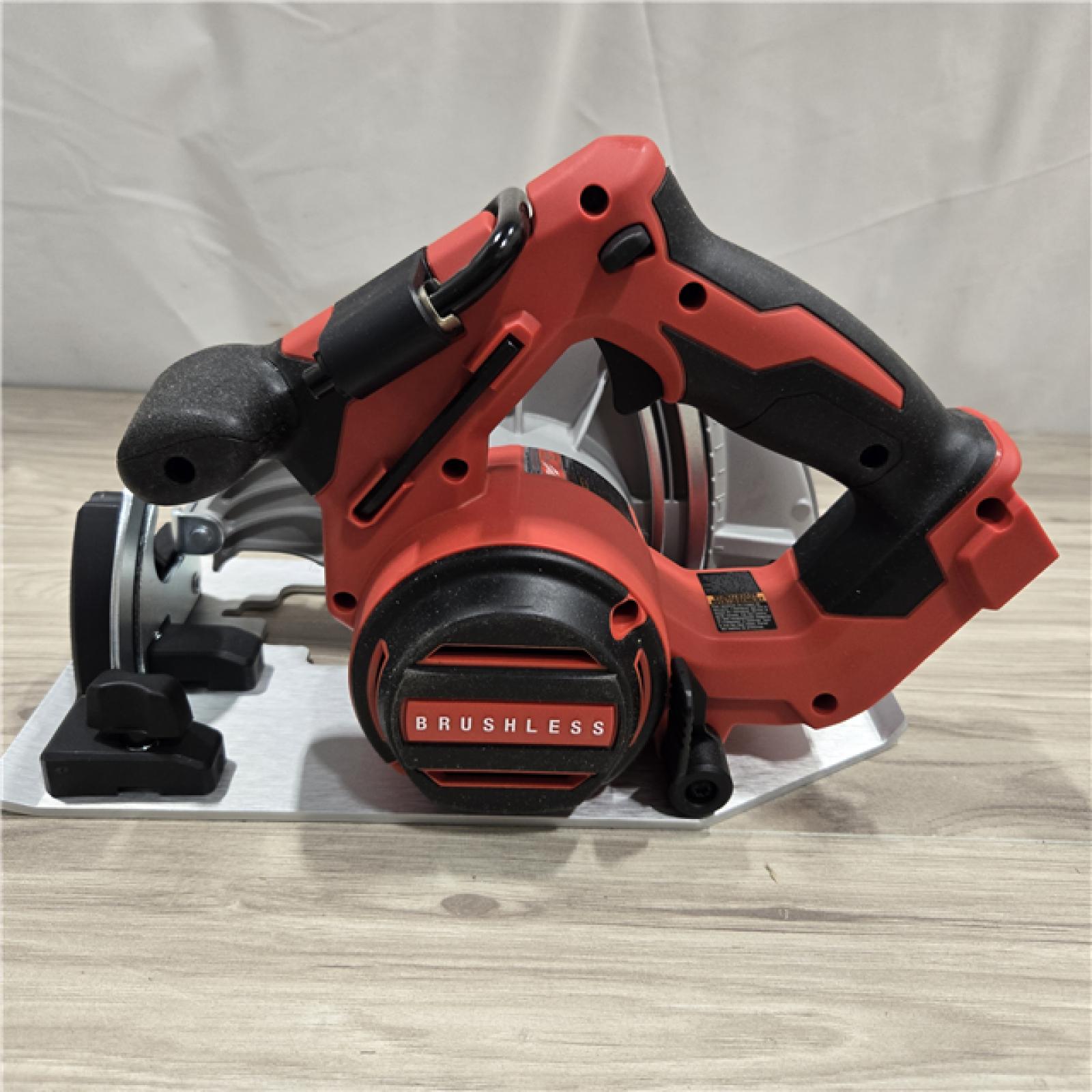 AS-IS Milwaukee 7-1/4 18V Brushless Circular Saw 2631-20 (Bare Tool)