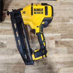 HOUSTON LOCATION - AS-IS DEWALT 20V MAX XR 16-Gauge Electric Cordless Angled Finishing Nailer Kit