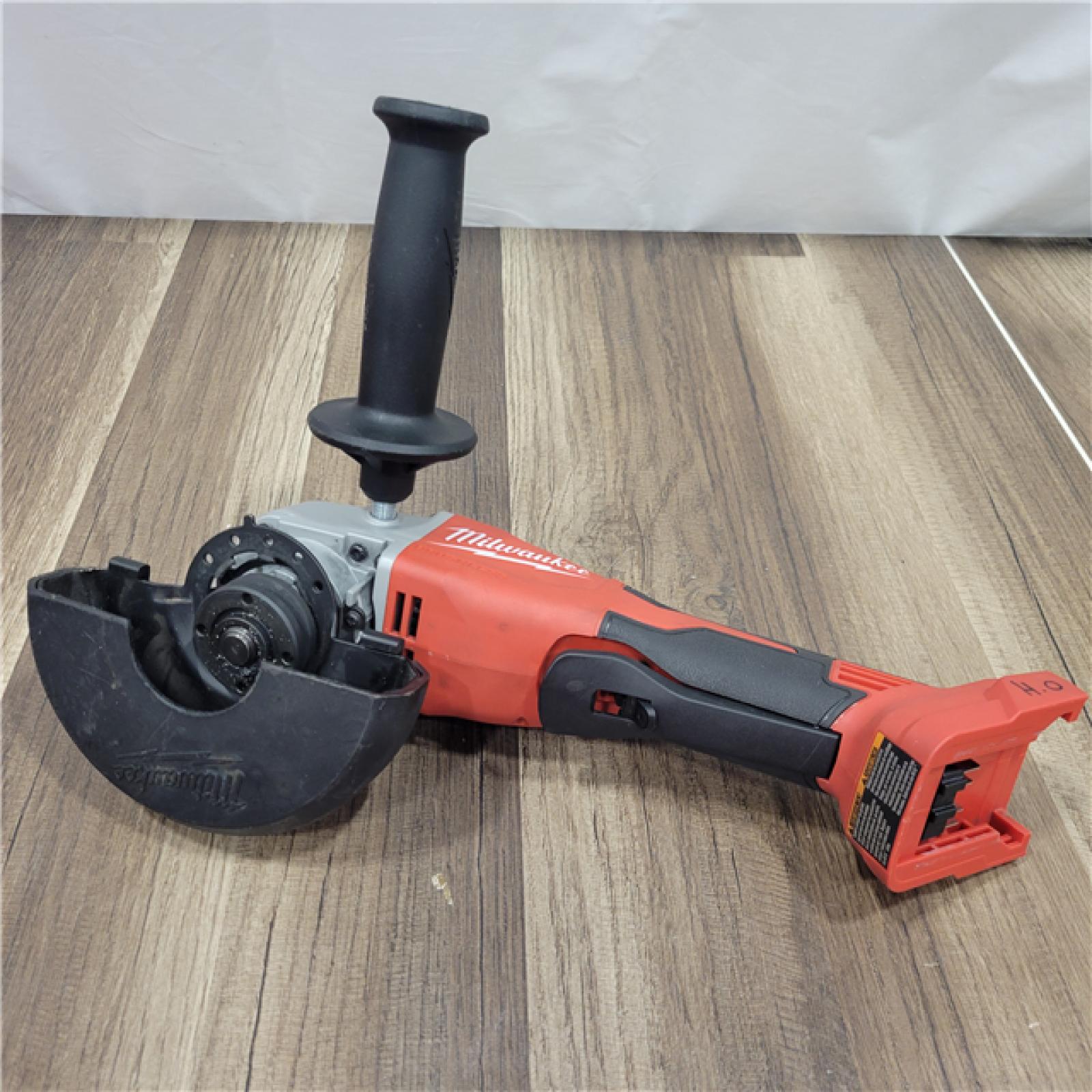AS-IS Milwaukee M18 Brushless Cordless 4-1/2 / 5 Cut-Off Grinder with Paddle Switch (Tool Only)