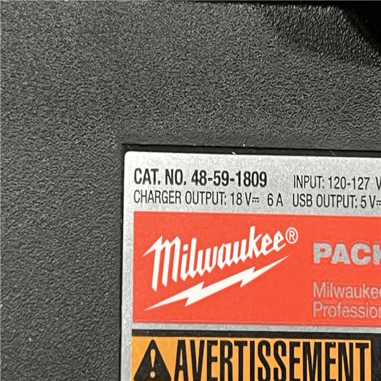AS-IS Milwaukee 18V Lithium-Ion PACKOUT 6-Port Rapid Charger