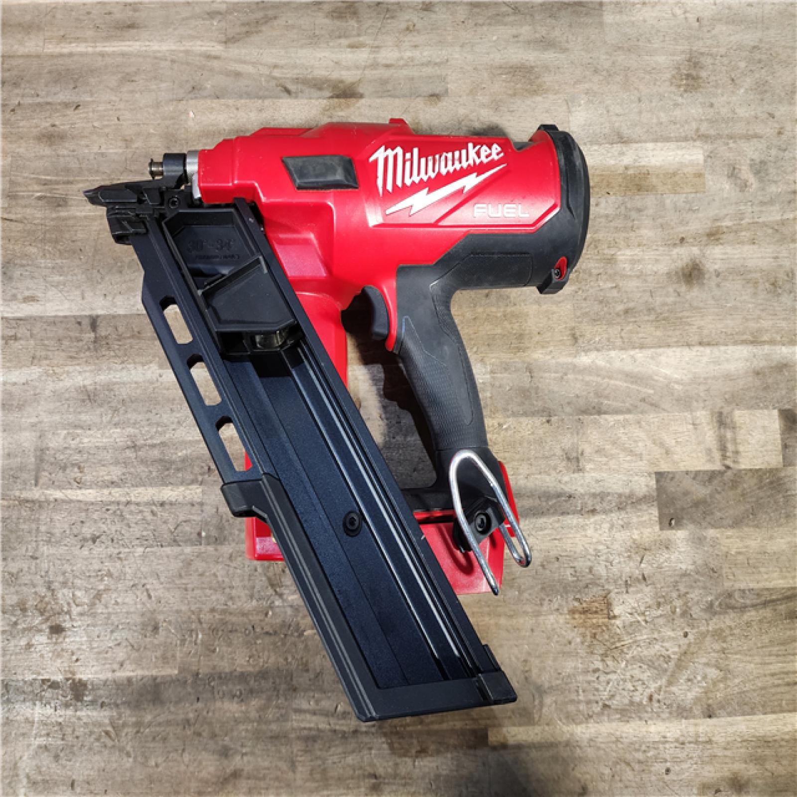 HOUSTON LOCATION - AS-IS Milwaukee M18 FUEL 30 Degree Framing Nailer (TOOL ONLY)