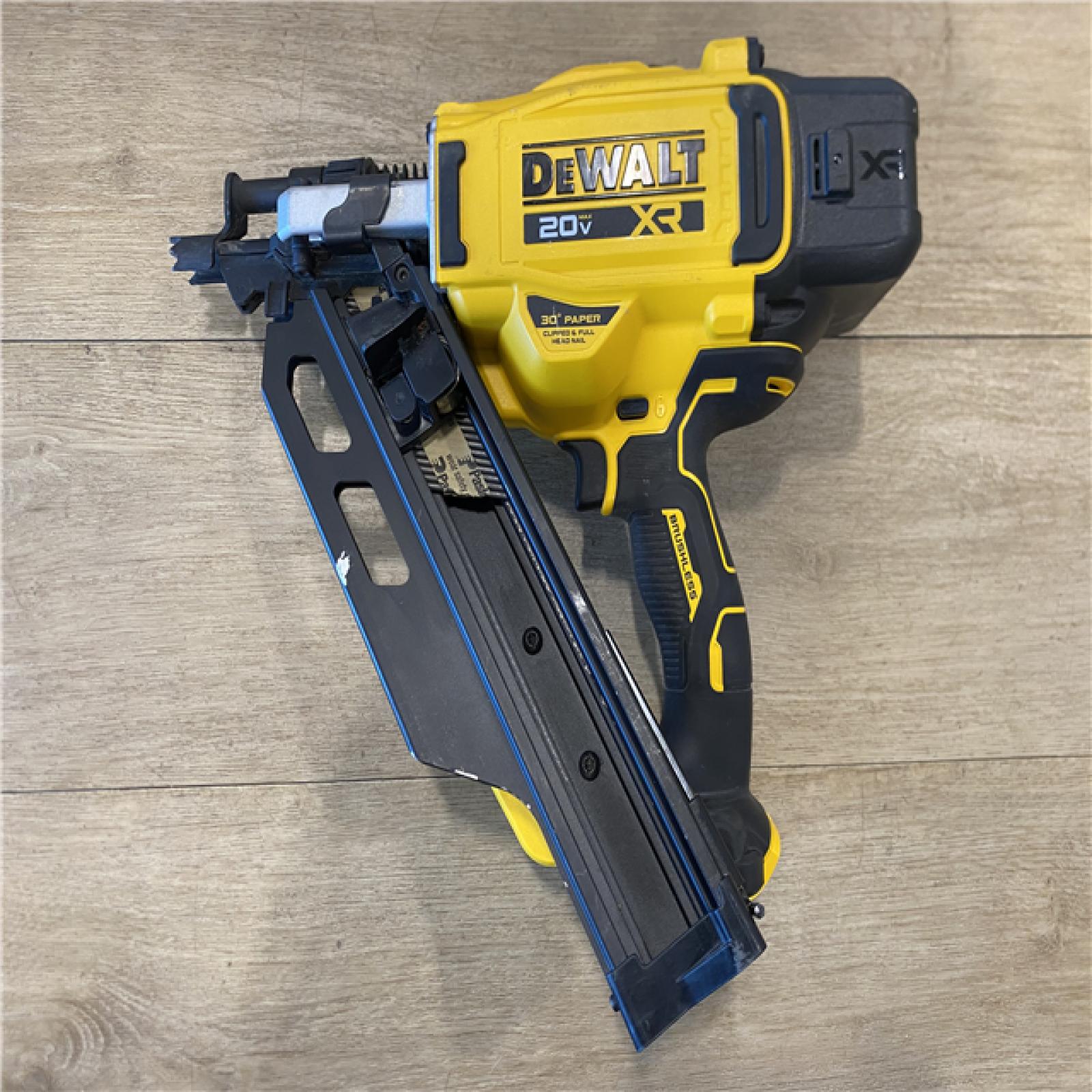 AS-IS DEWALT 20V 30 Degree Cordless Framing Nailer (Tool-Only)