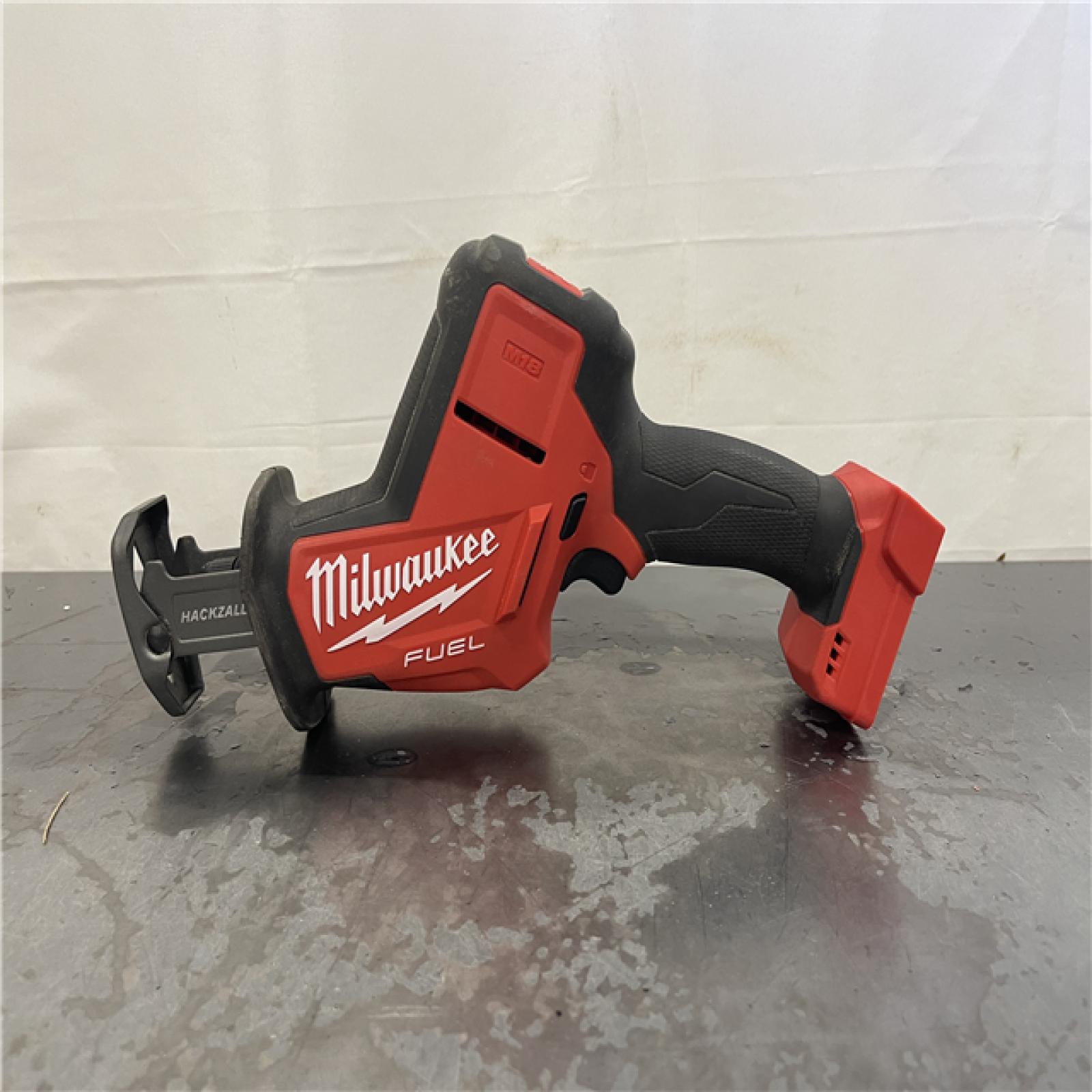 AS-IS- Milwaukee FUEL 18V Lithium-Ion Brushless Cordless HACKZALL Reciprocating Saw (Tool-Only)