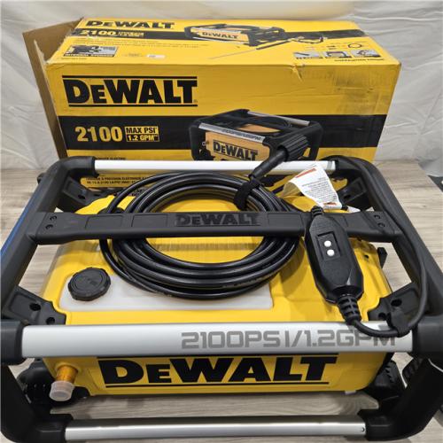 GOOD- DEWALT Electric Pressure Washer  2100 PSI  Jobsite Power Washer DWPW2100
