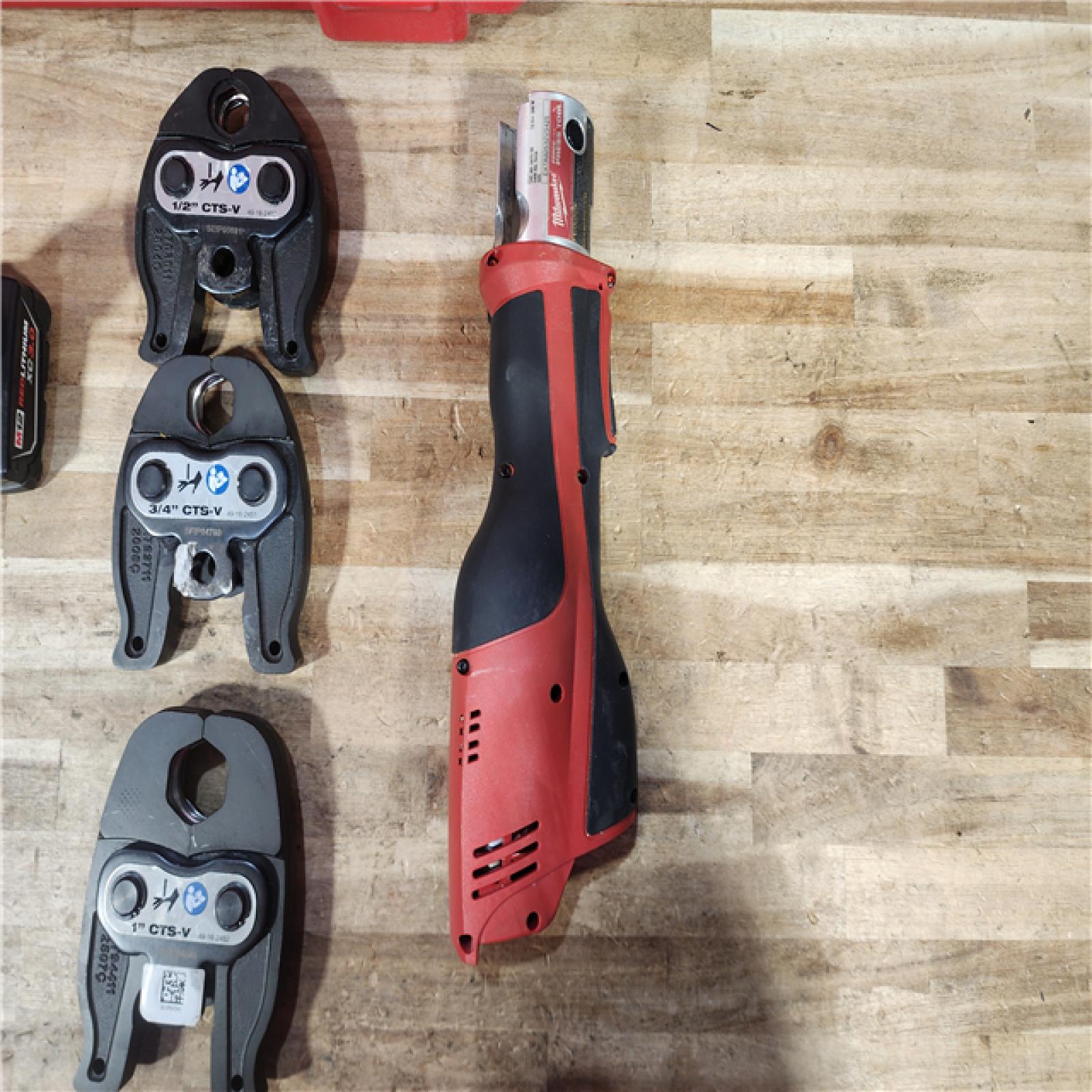 HOUSTON LOCATION - AS - IS Milwaukee 12-Volt Lithium-Ion Force Logic Cordless Press Tool Kit