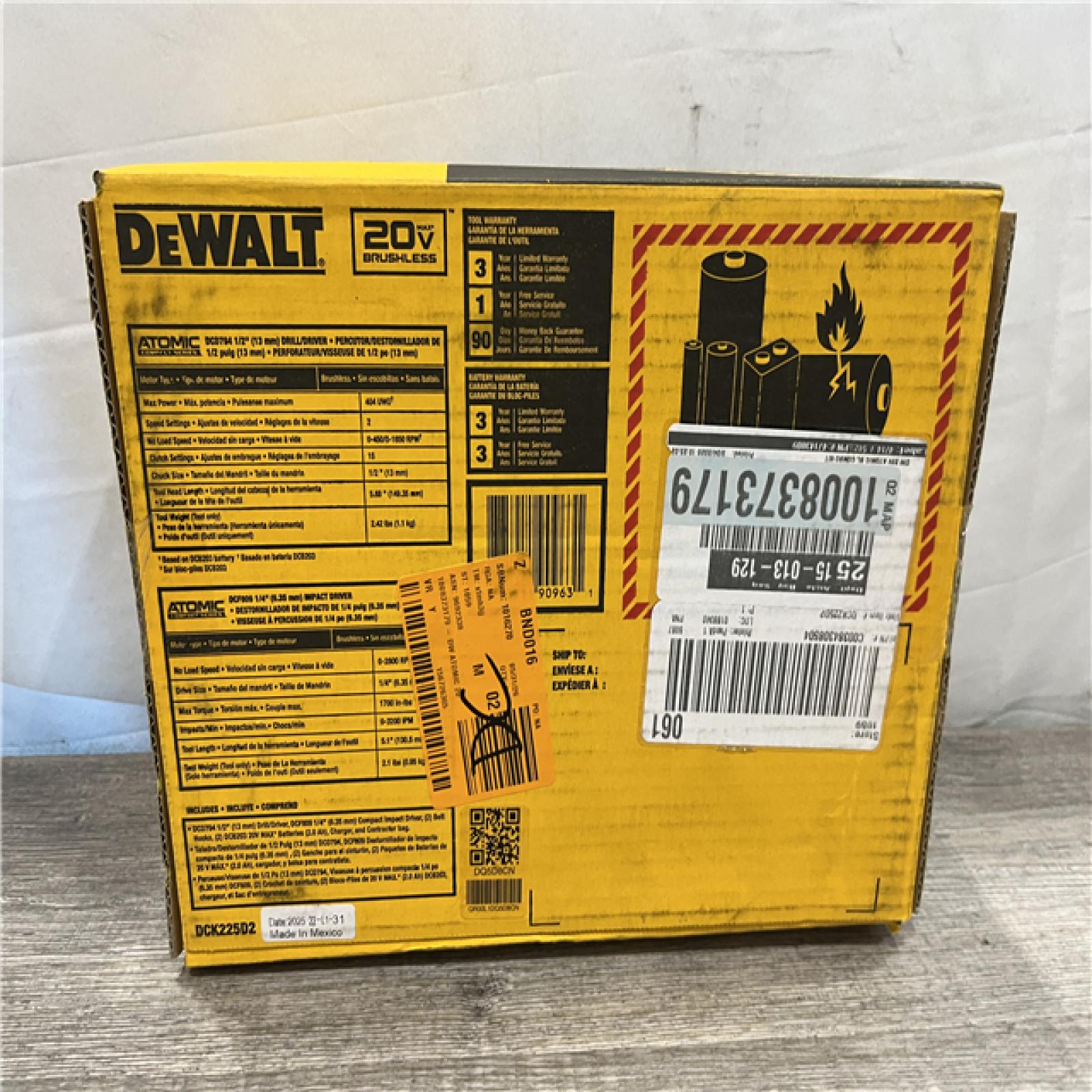 NEW - DEWALT ATOMIC 20-Volt MAX Lithium-Ion Cordless Combo Kit