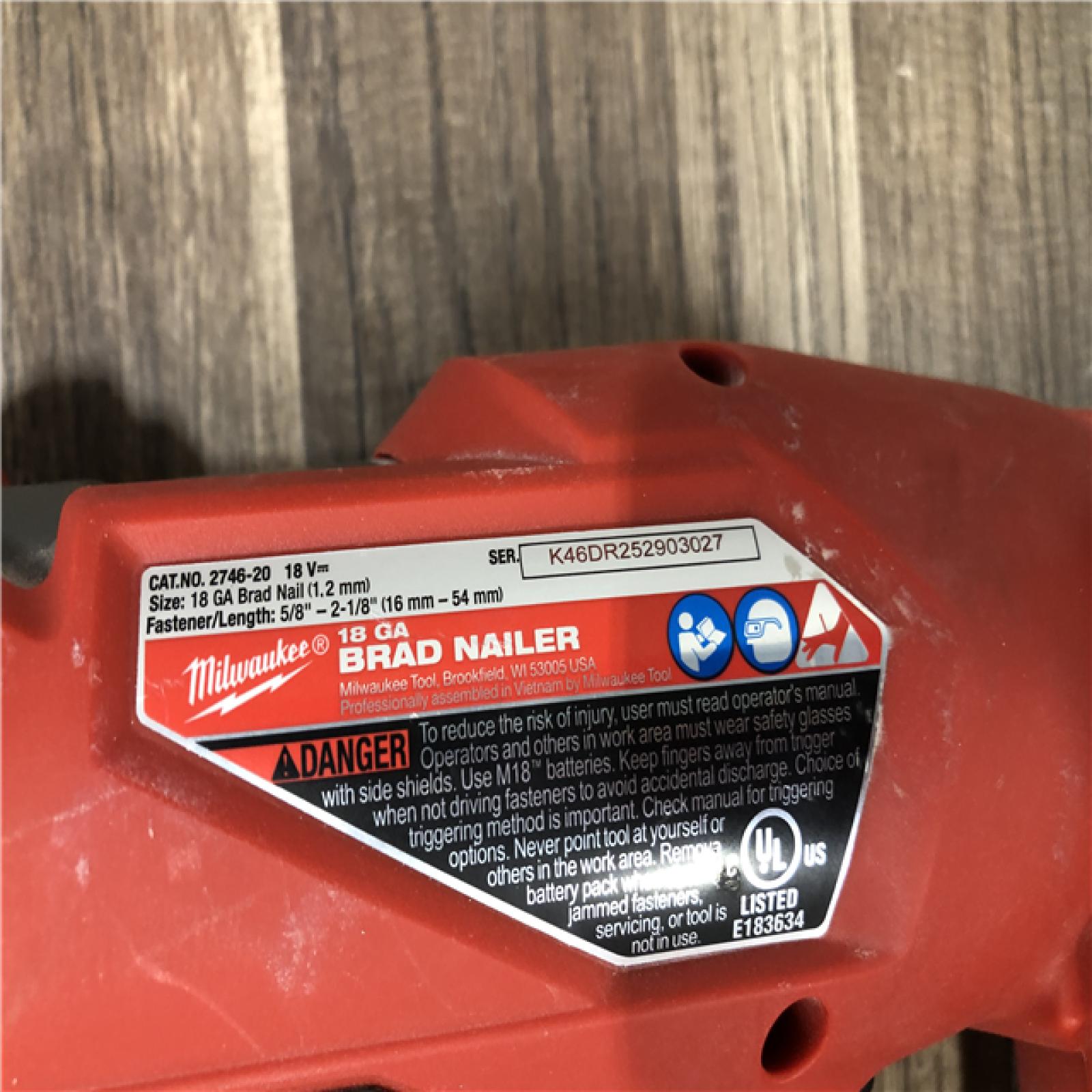 AS-IS Milwaukee M18 FUEL 18-Volt Lithium-Ion Brushless Cordless Gen II 18-Gauge Brad Nailer (Tool-Only)