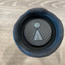 AS-IS JBL Flip 7 Portable Waterproof and Drop-Proof Speaker