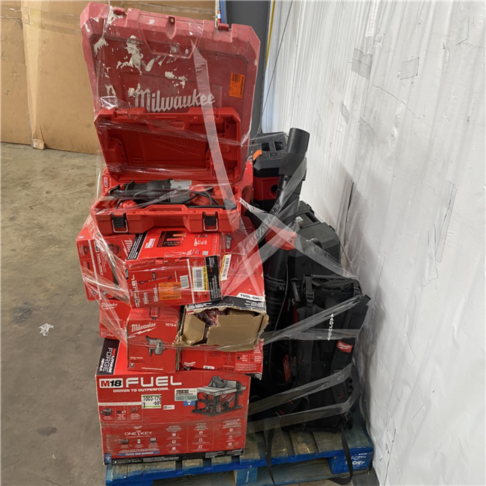 Houston Location AS IS - Tool Pallet