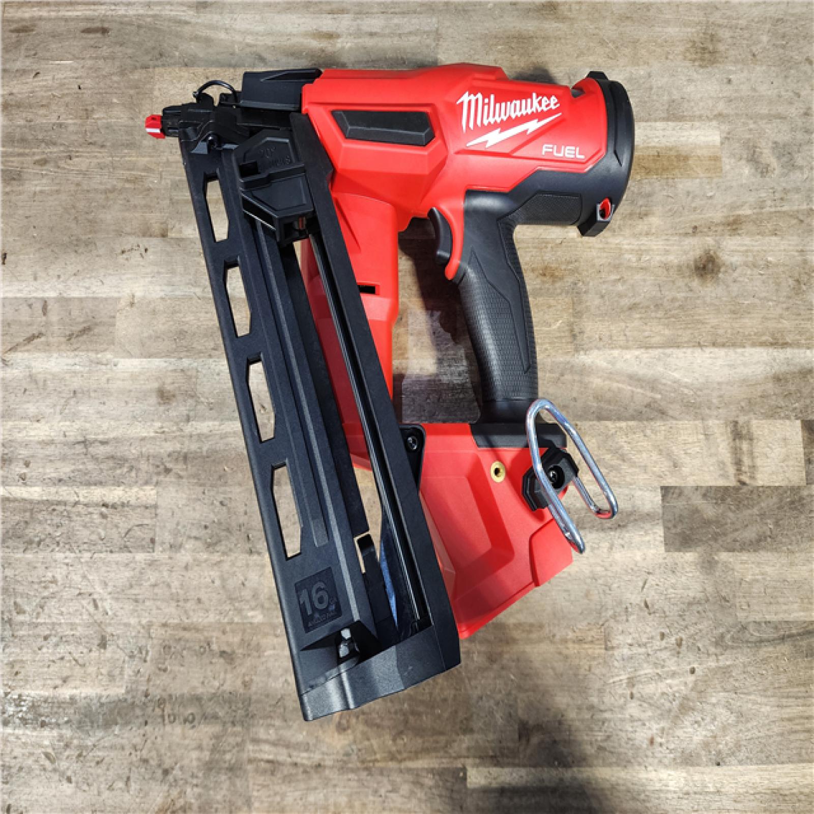 HOUSTON LOCATION - AS-IS (APPEARS LIKE NEW) Milwaukee 2841-20 18V Cordless Gen II 16 Gauge Angled Finish Nailer (Tool Only)