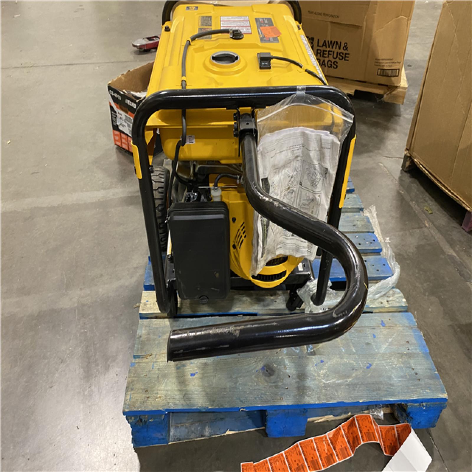 Dallas Location - As-Is DEWALT 10000 / 8000-Watt Gas Portable Generator