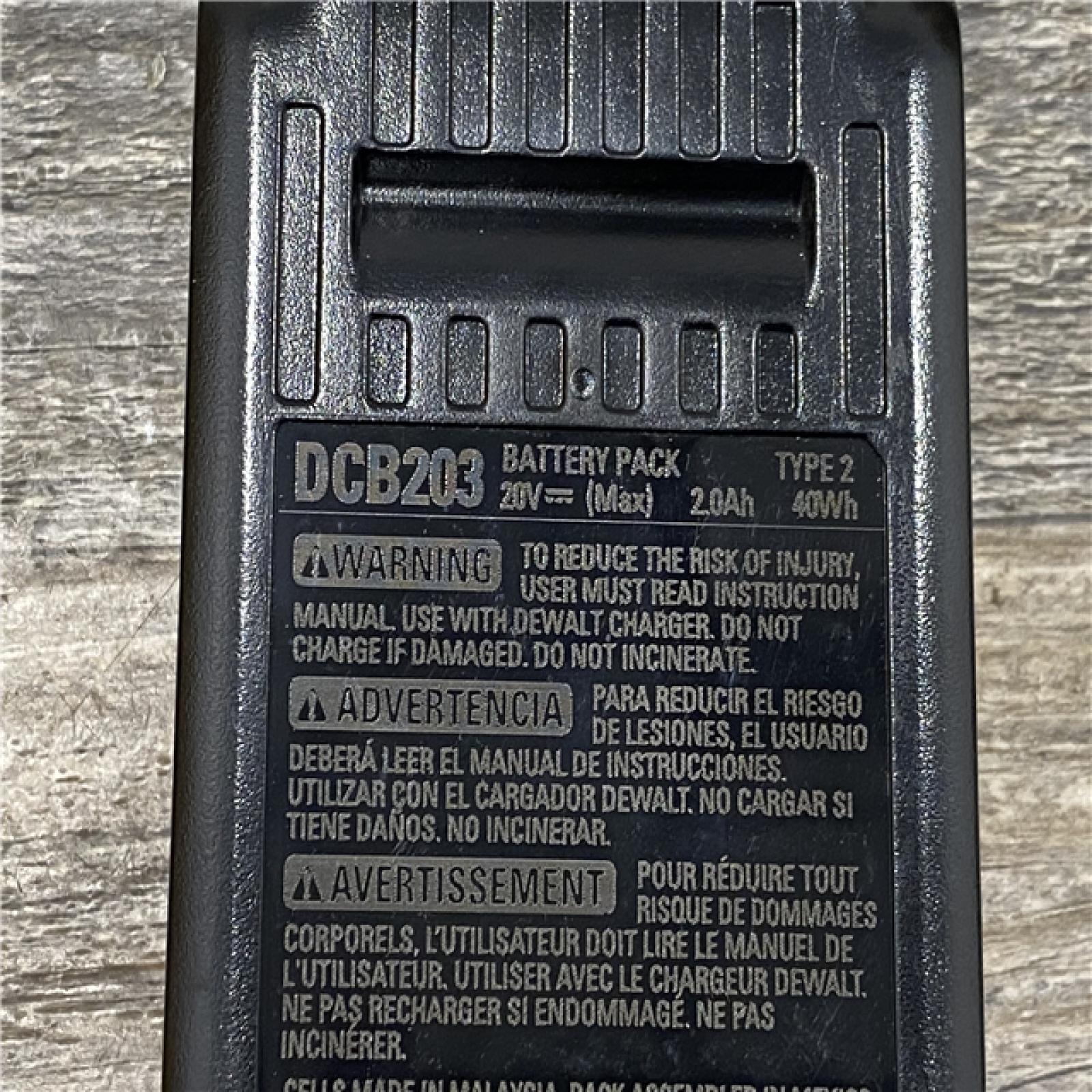 AS-IS DEWALT Atomic 20V Max Lithium-Ion Brushless Cordless Compact 1/4 in. Impact Driver Kit