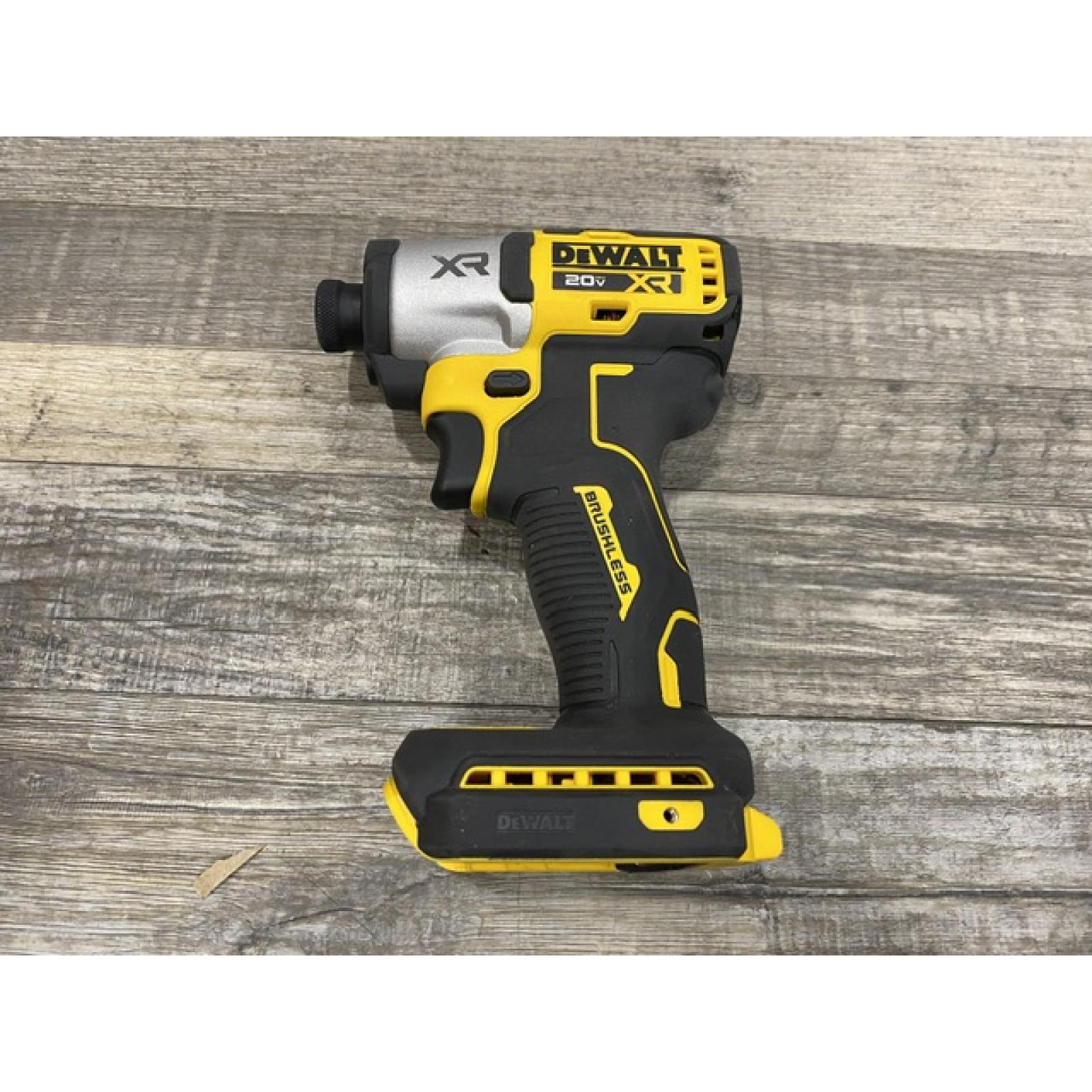 AS-IS DEWALT 20-Volt Maximum XR Lithium-Ion Cordless Brushless 1/4 in. 3-Speed Impact Driver Kit