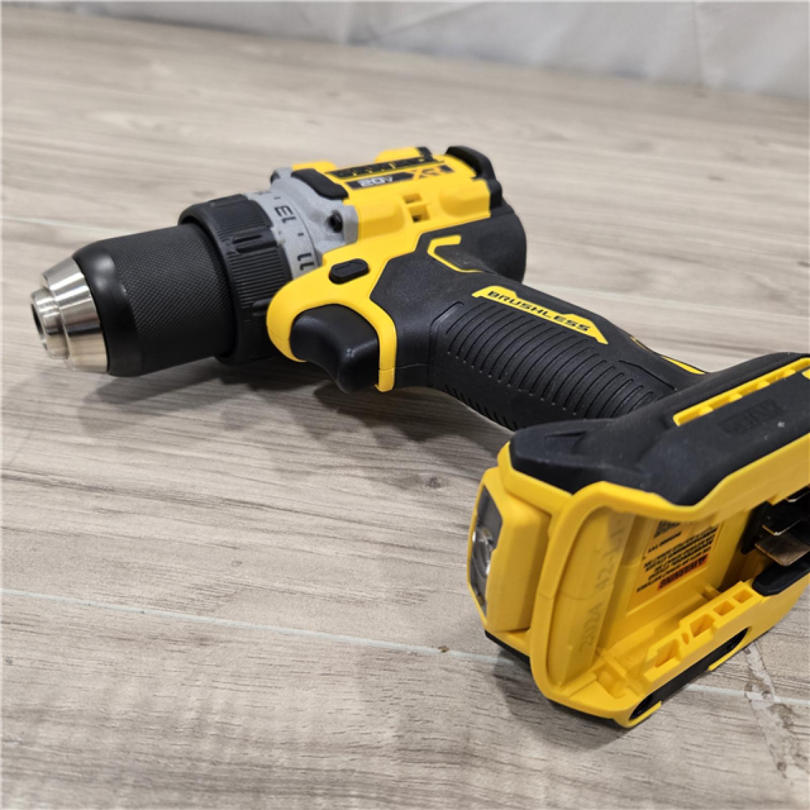 AS-IS DEWALT 20V MAX XR Cordless Drill/Driver Kit