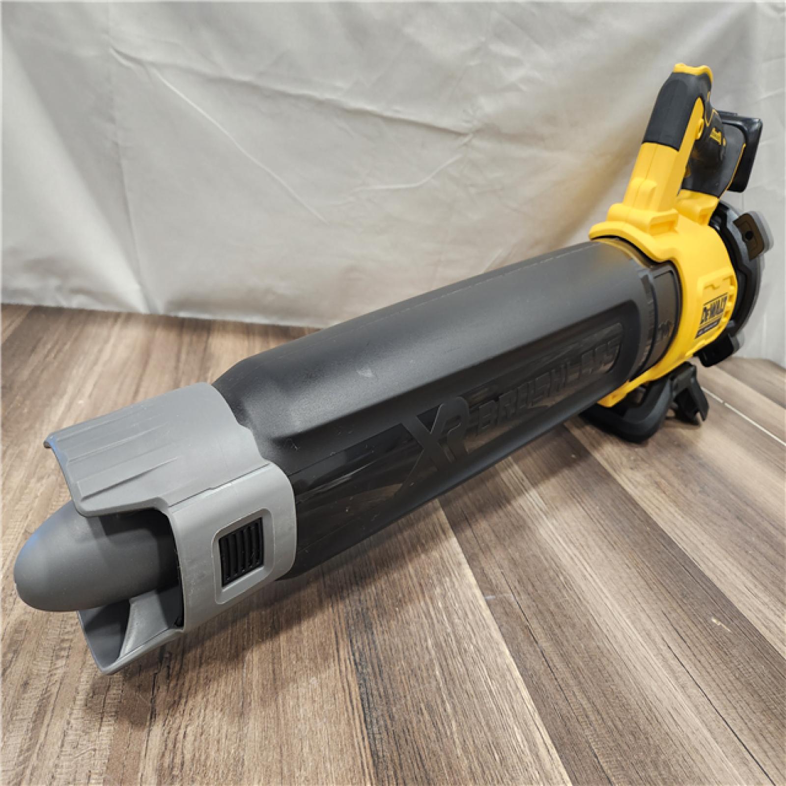 AS-IS- DEWALT 20V MAX 125 MPH 450 CFM Brushless Cordless Blower (Tool Only)