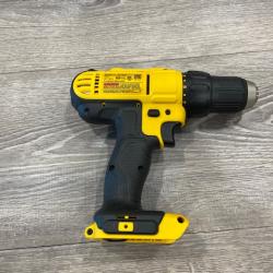 AS-IS DEWALT 20V MAX Cordless 1/2 in. Drill/Driver Kit