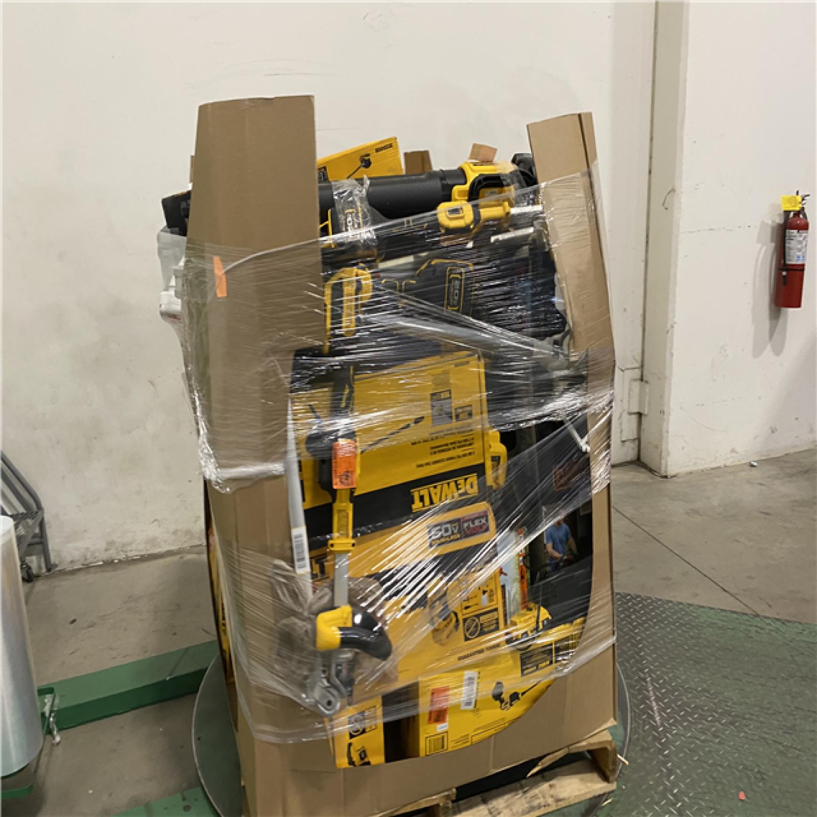 Dallas Location - As-Is DEWALT Tool Pallet
