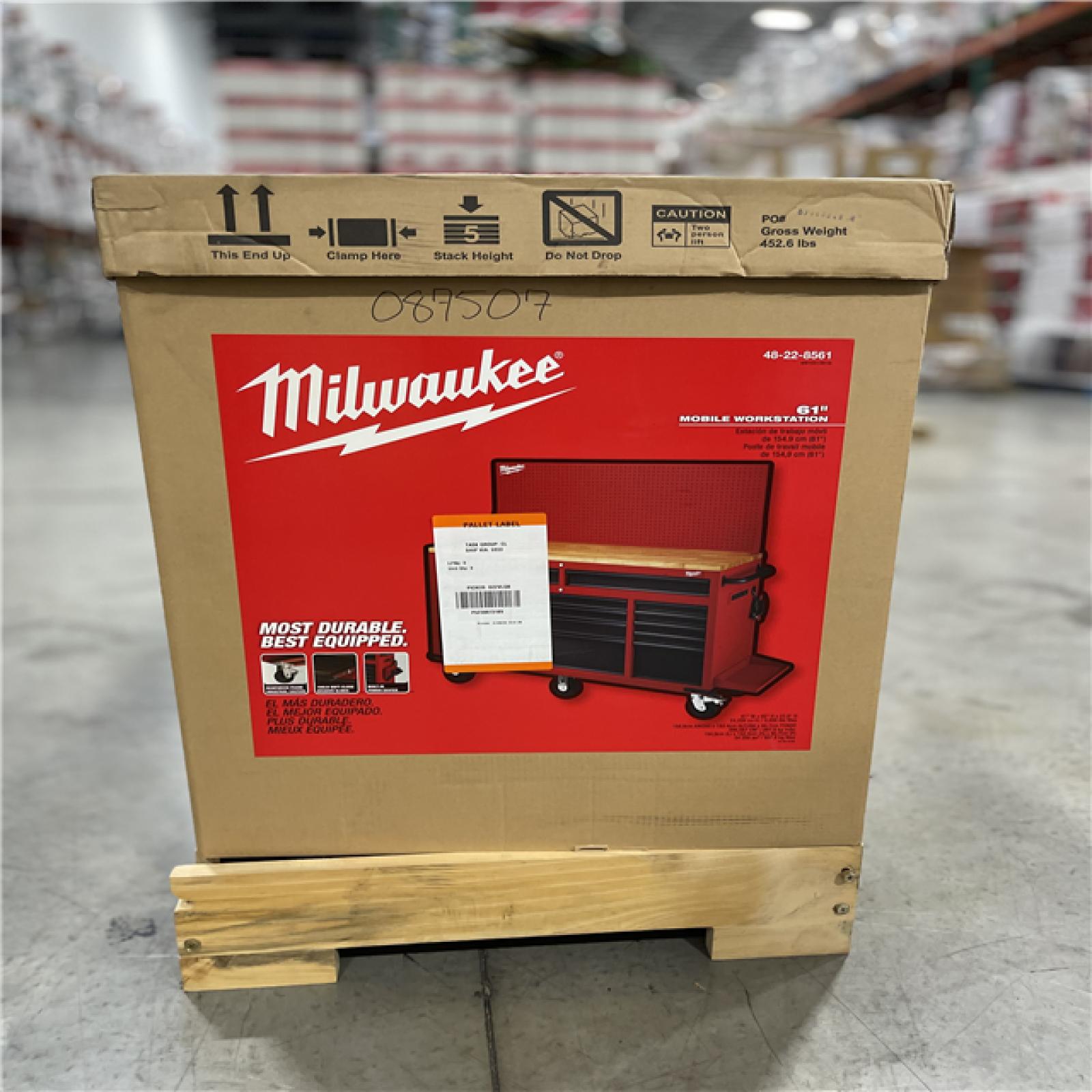 DALLAS LOCATION- NEW!- Milwaukee 61 in. 11-Drawer/1-Door 22 in. D Mobile Workbench