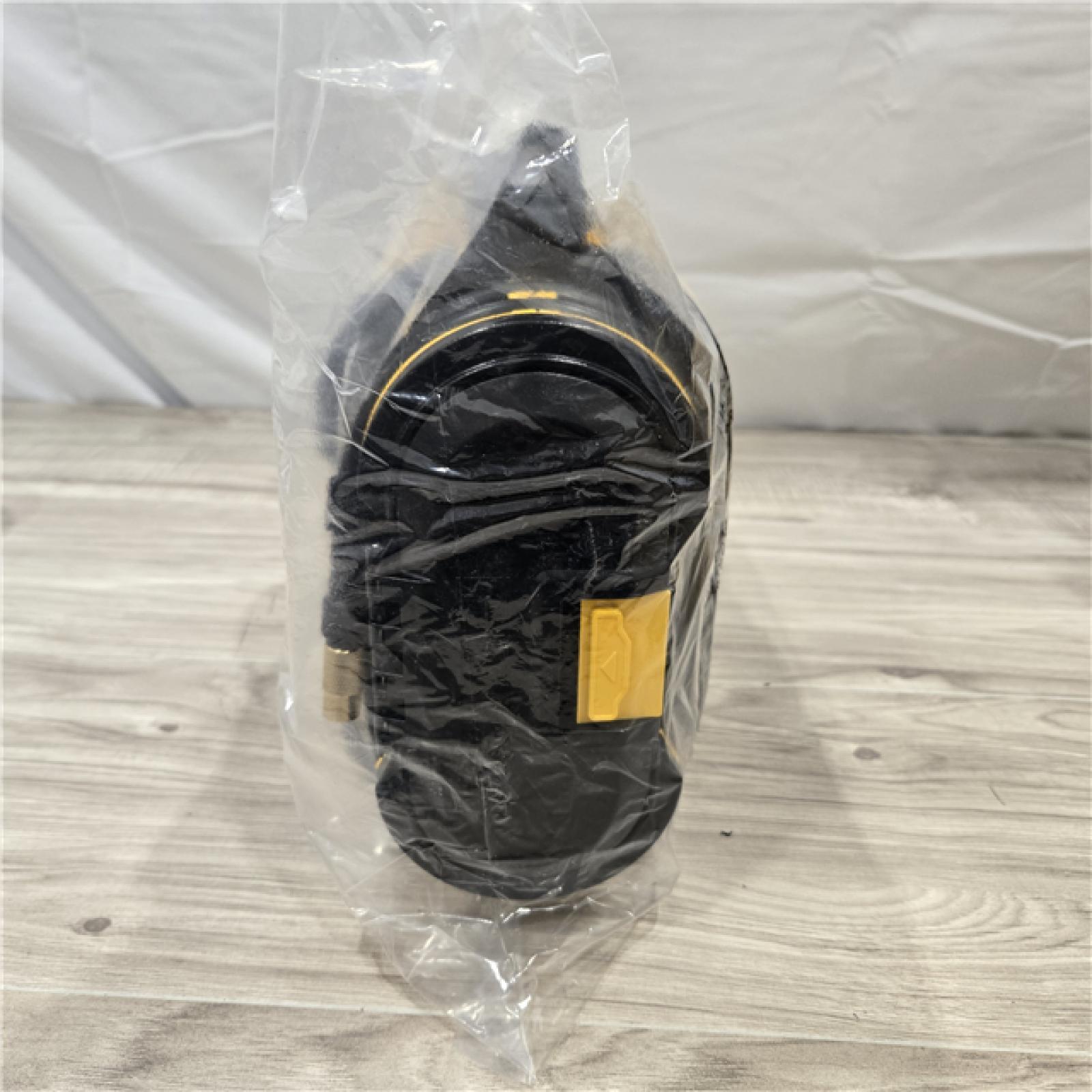 LIKE NEW! - DEWALT  20V MAX Inflator (Tool Only)