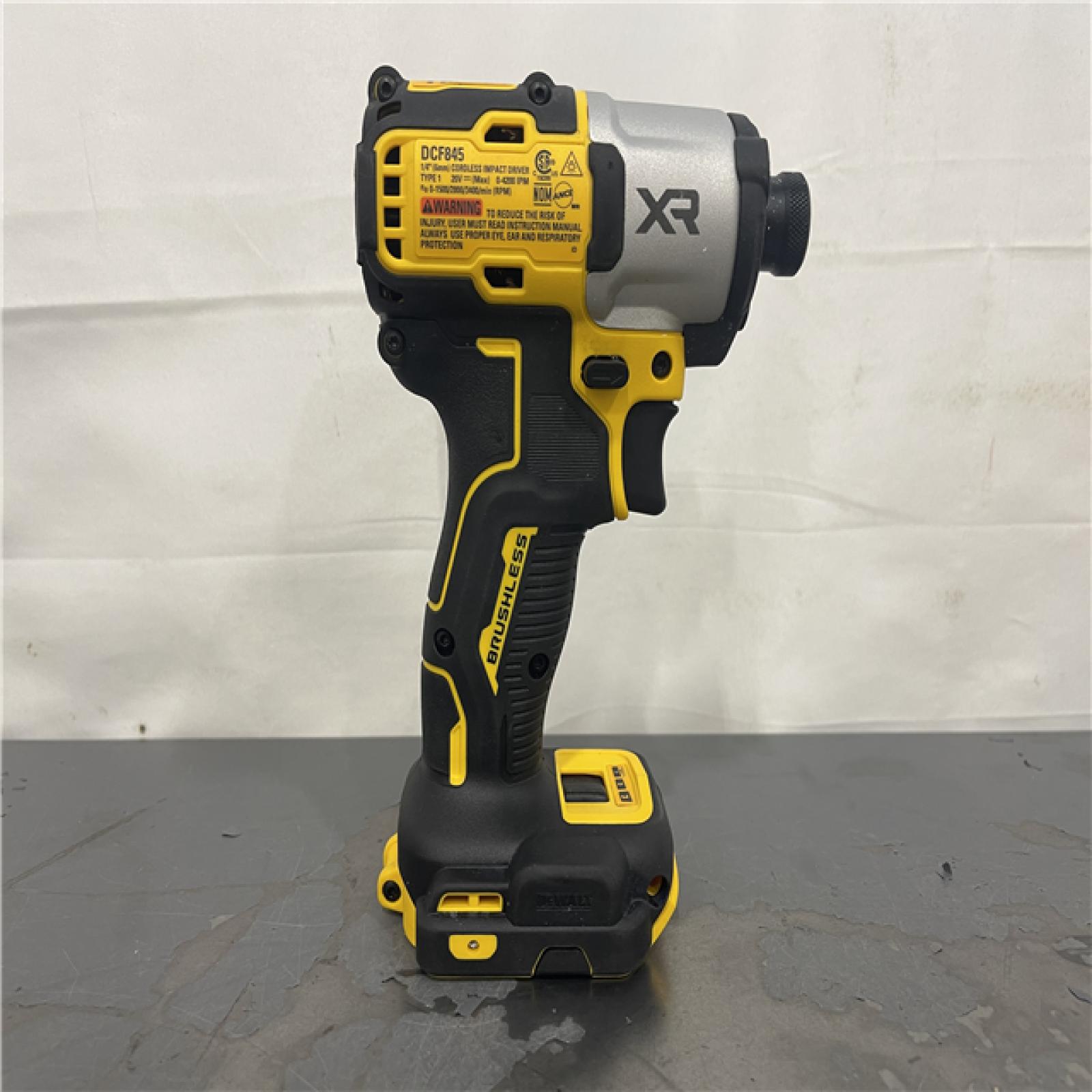 AS-IS- Dewalt 20V MAX XR Brushless Lithium-Ion 1/4 in. Cordless 3-Speed Impact Driver (Tool Only)