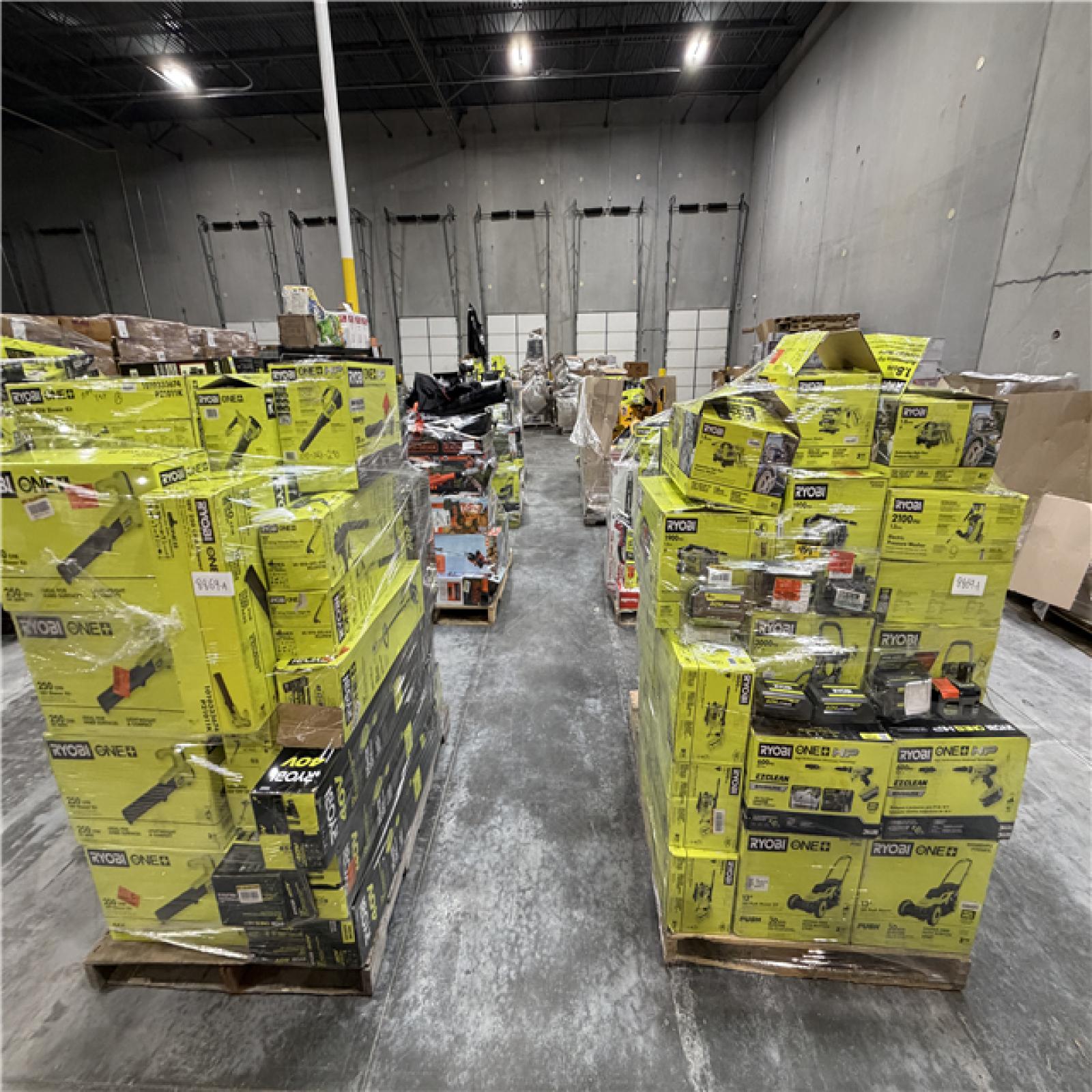 Atlanta Location As-IS Power Tools Truckload (12 Pallets) 8869-A