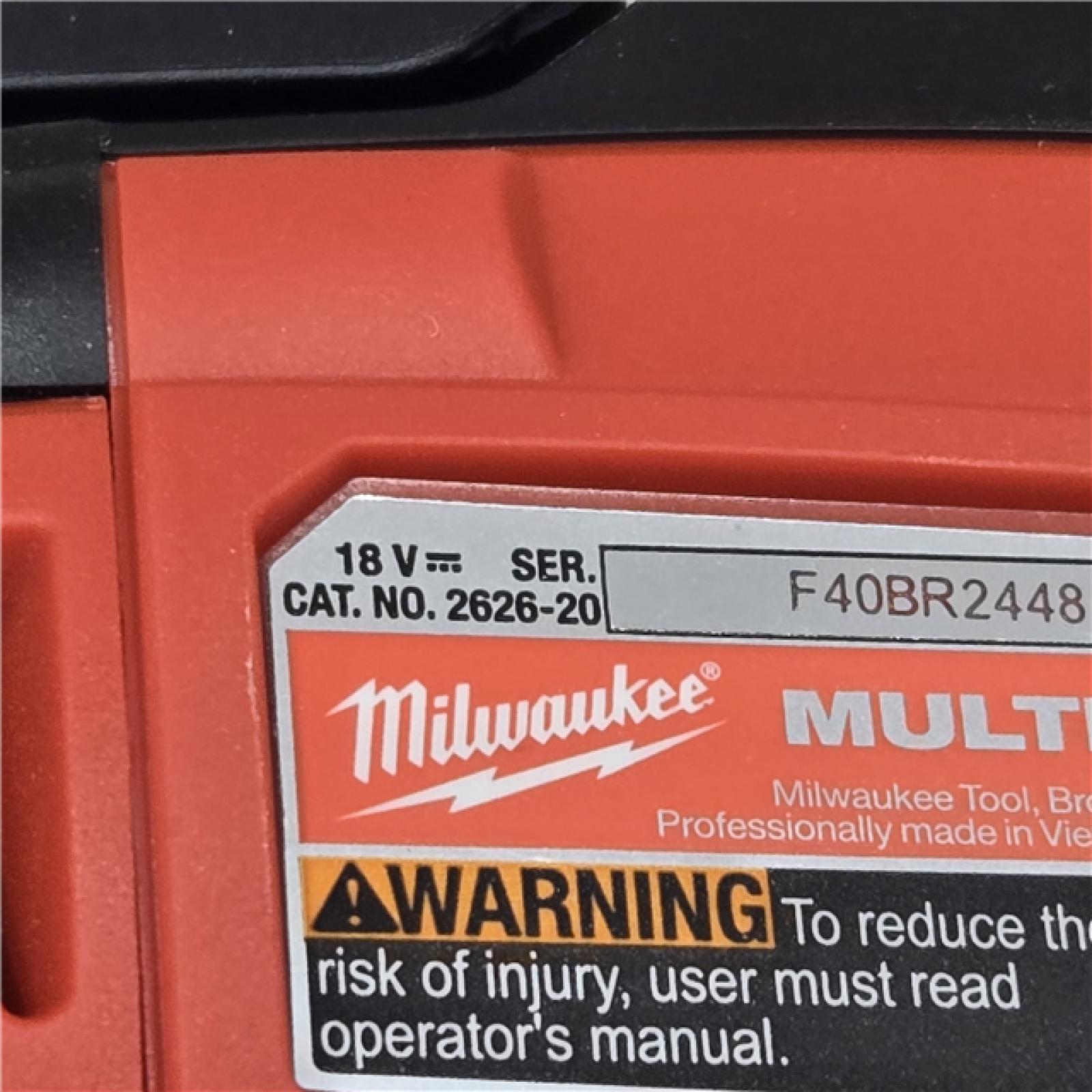 AS-IS Milwaukee 2626-21 M18 18V Cordless Oscillating Multi-Tool Kit
