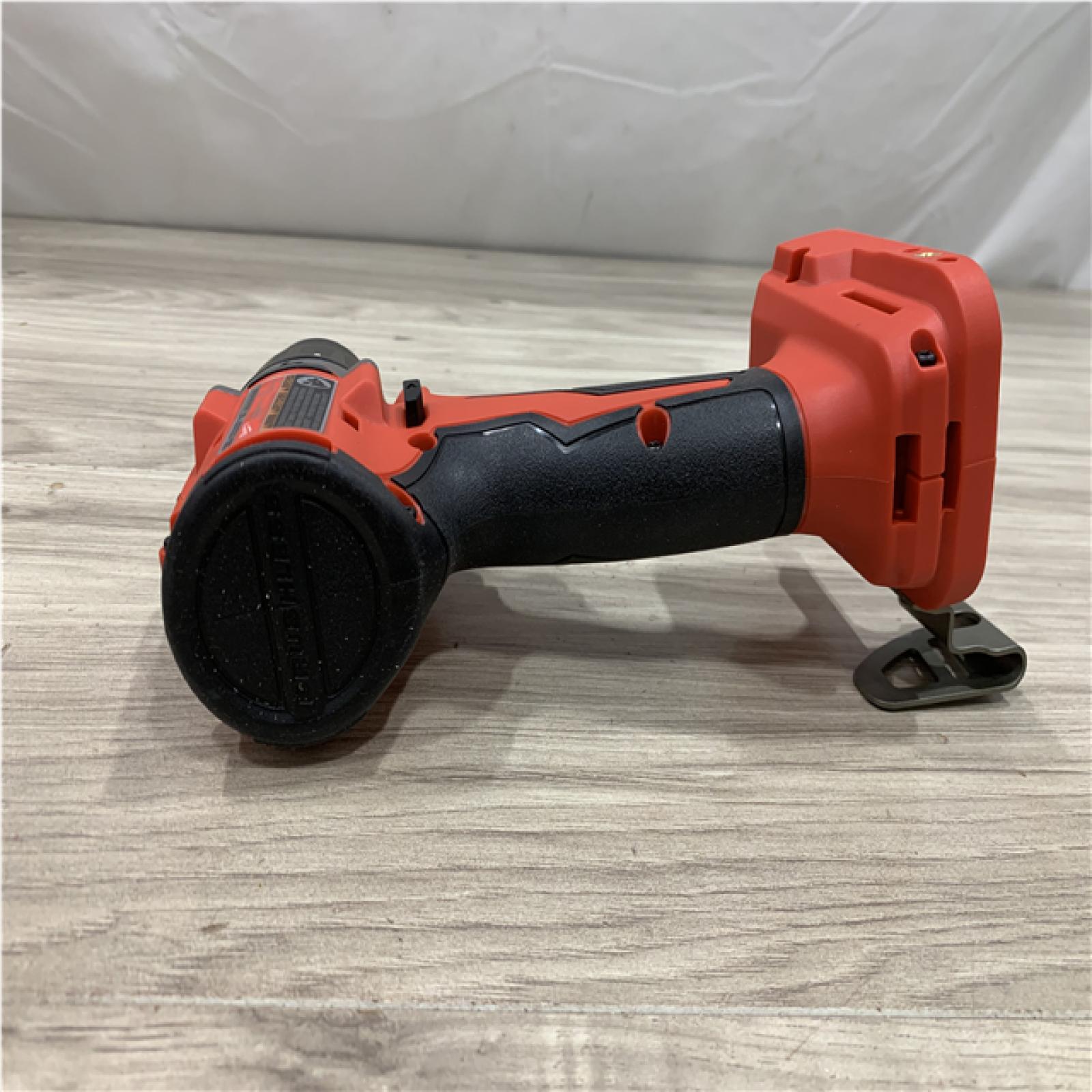 AS-IS Milwaukee 18V Lithium-Ion Brushless Cordless 1/2 in. Compact Hammer Drill/Driver Kit