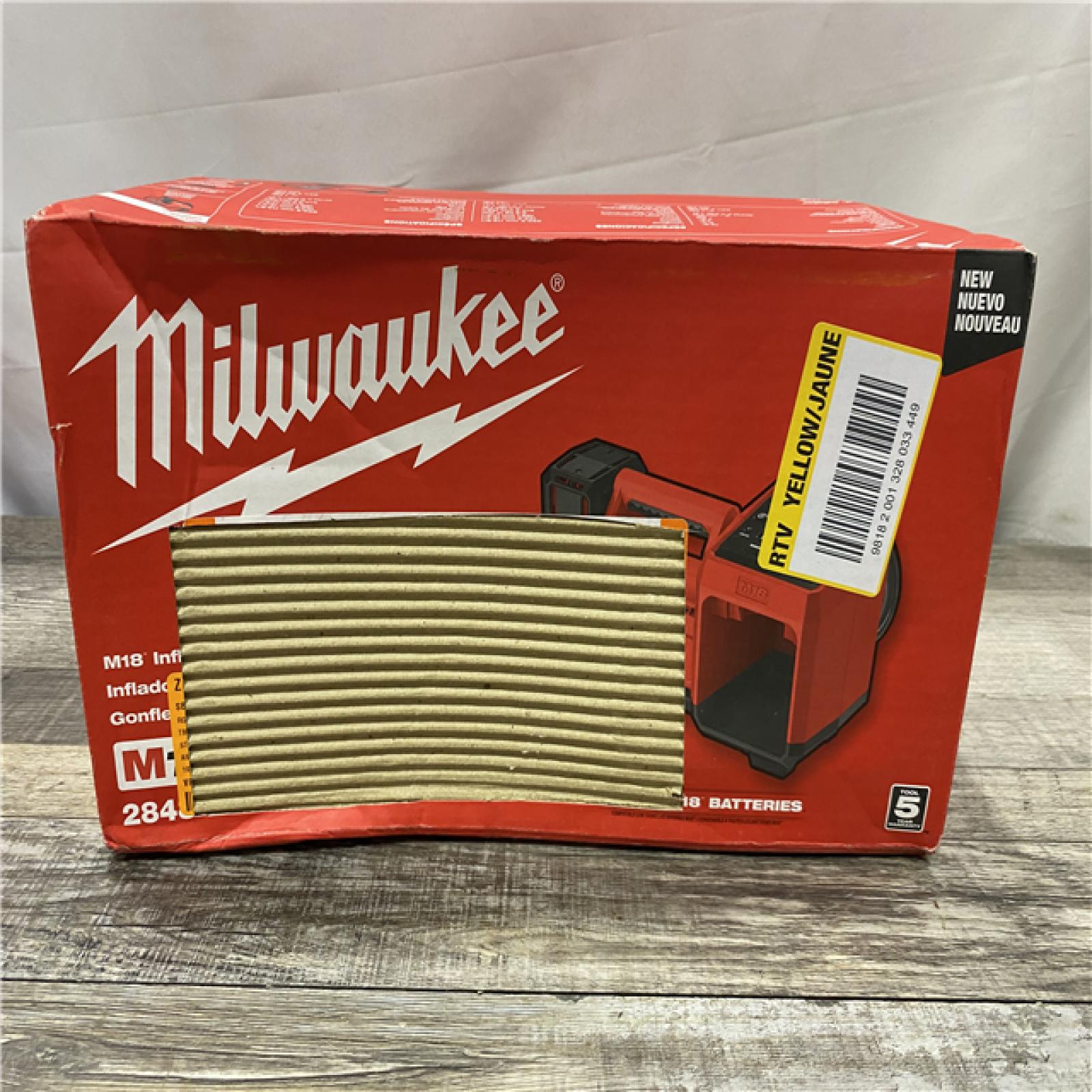 NEW - Milwaukee 18-Volt Lithium-Ion Cordless Portable Inflator (Tool-Only)