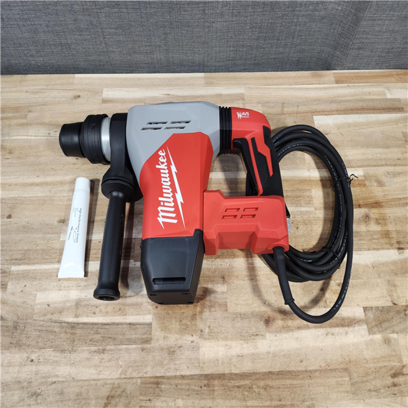HOUSTON LOCATION - AS-IS Milwaukee 1-9/16 in. SDS-Max Rotary Hammer