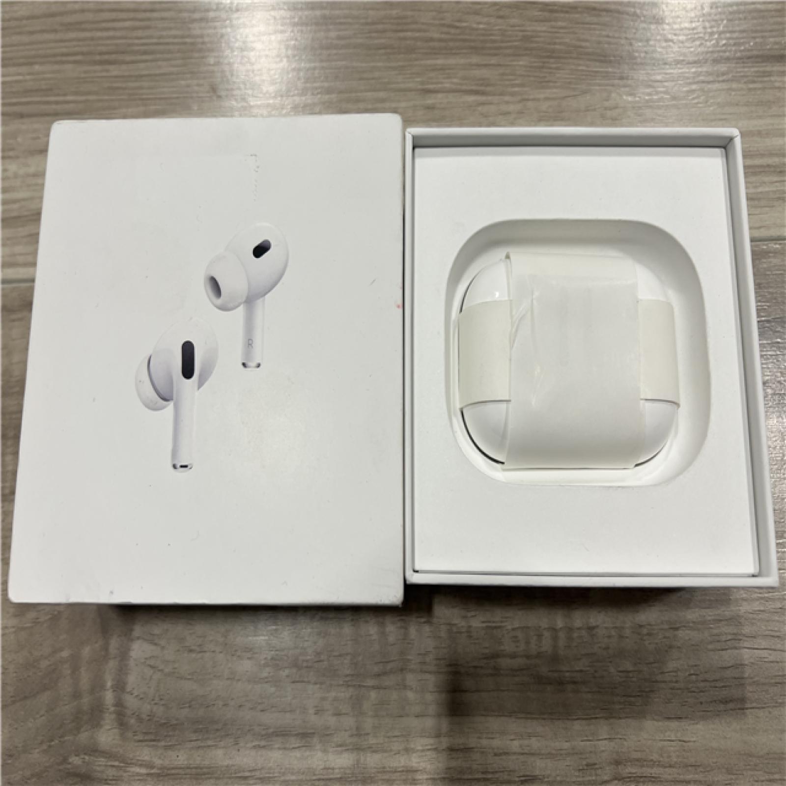 AirPods Pro (2nd Generation) with MagSafe Case