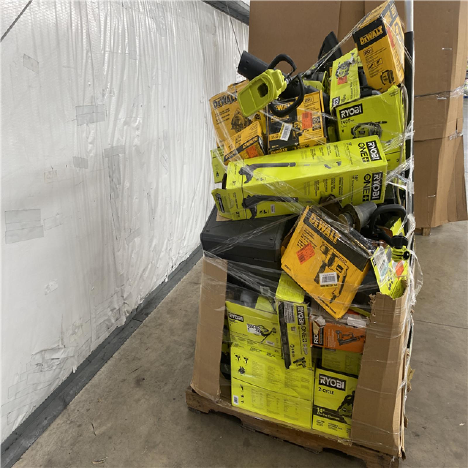 Houston Location AS IS - Tool Pallet