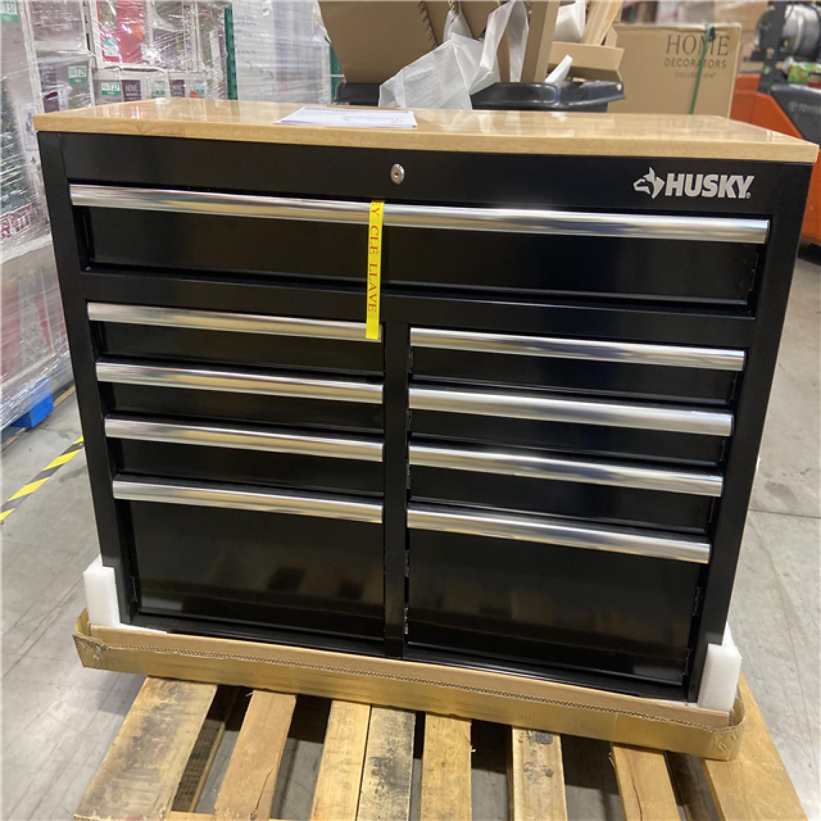 DALLAS LOCATION -Husky Tool Storage 46 in. W x 18 in. D 9-Drawer Mobile Workbench Cabinet in Gloss Black
