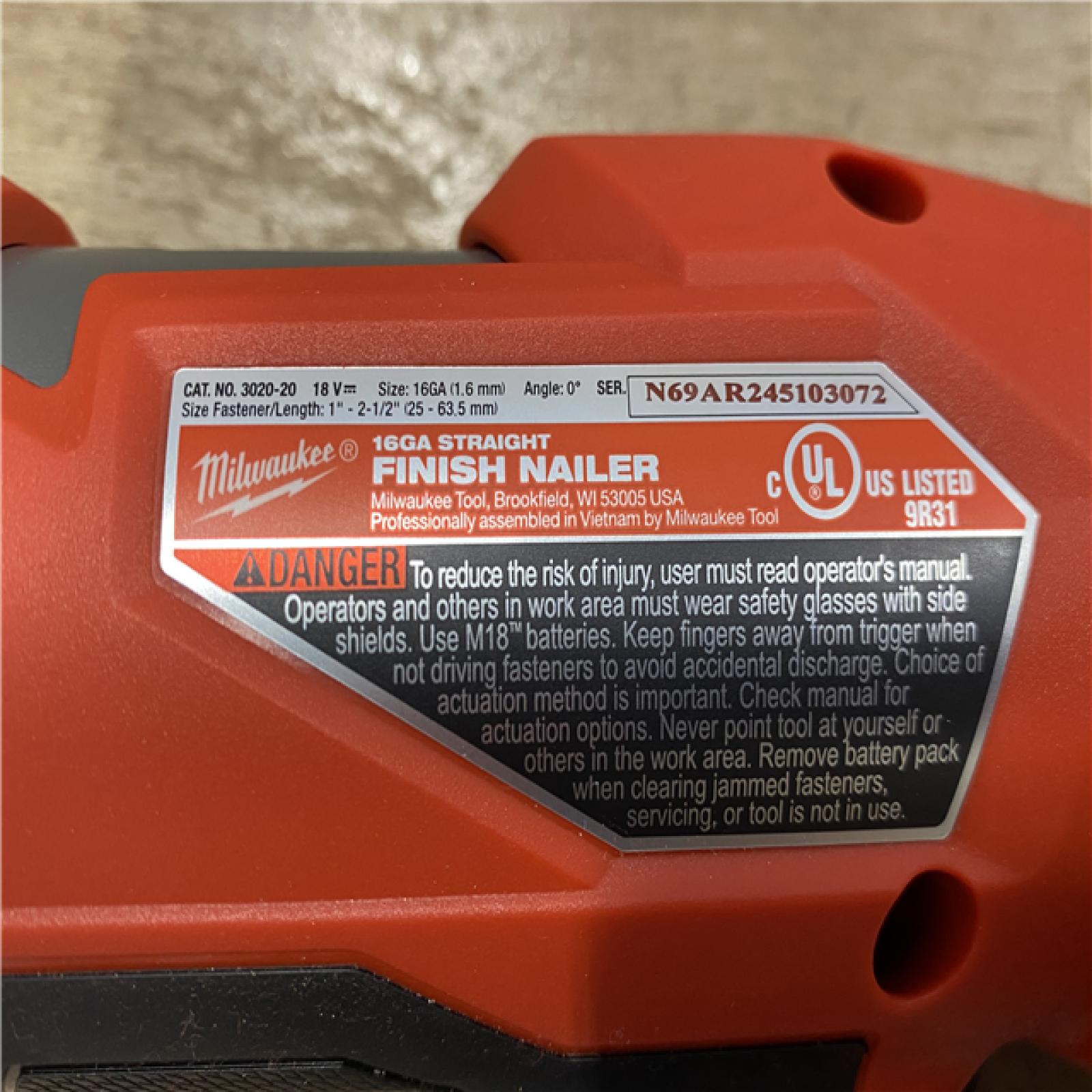 AS-IS Milwaukee FUEL 18-Volt Lithium-Ion Brushless Cordless Gen ll 16-Gauge Straight Finish Nailer (Tool Only)