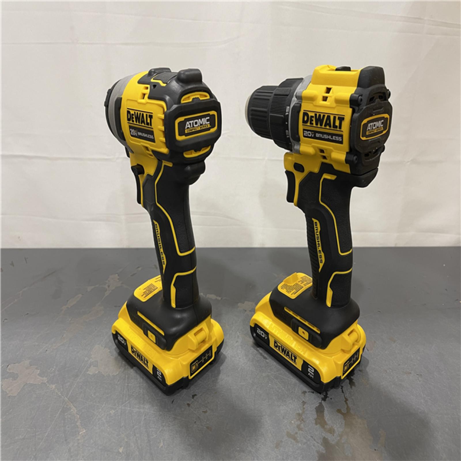 AS-IS - Dewalt ATOMIC 20-Volt MAX Lithium-Ion Cordless Combo Kit