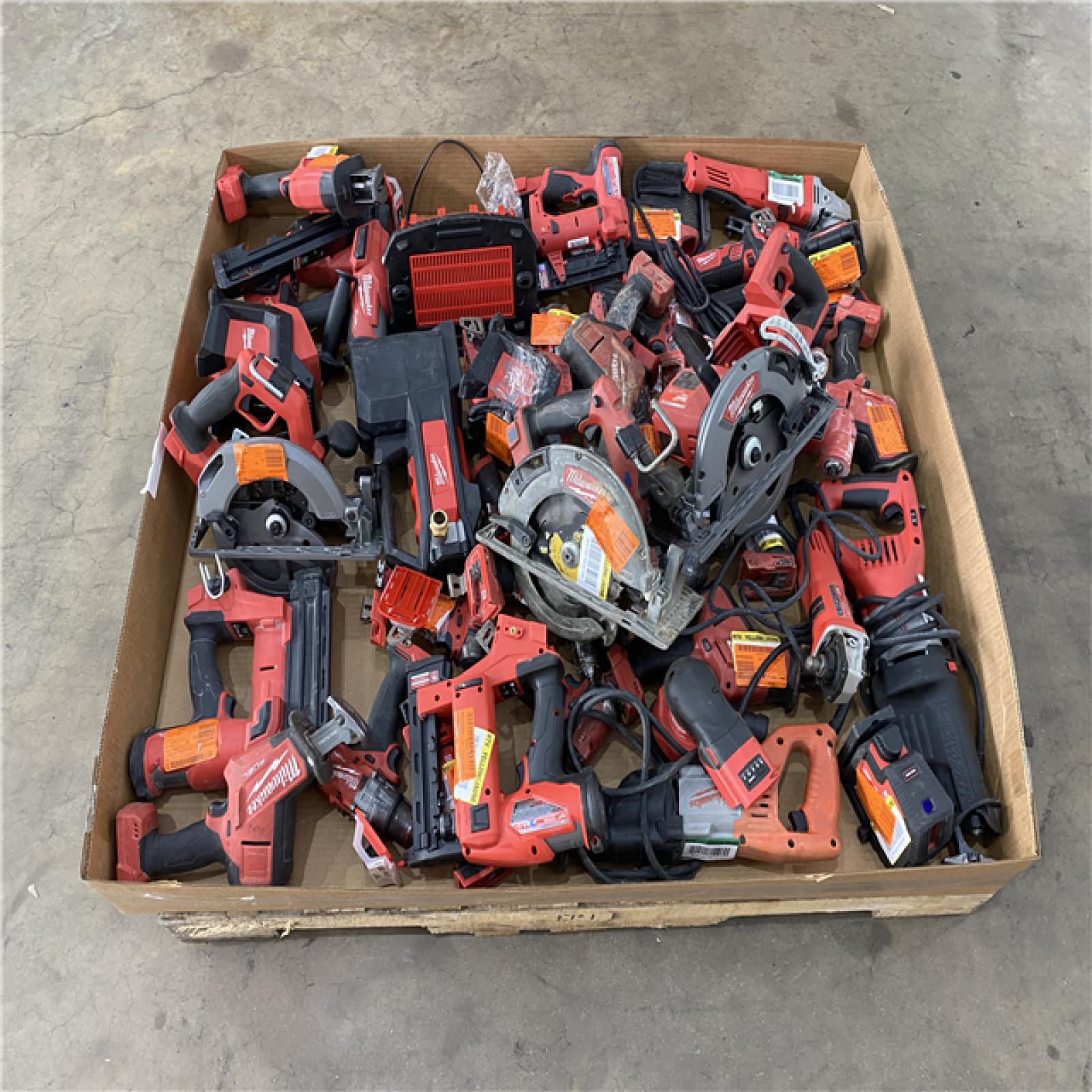 Houston Location AS IS - Tool Pallet