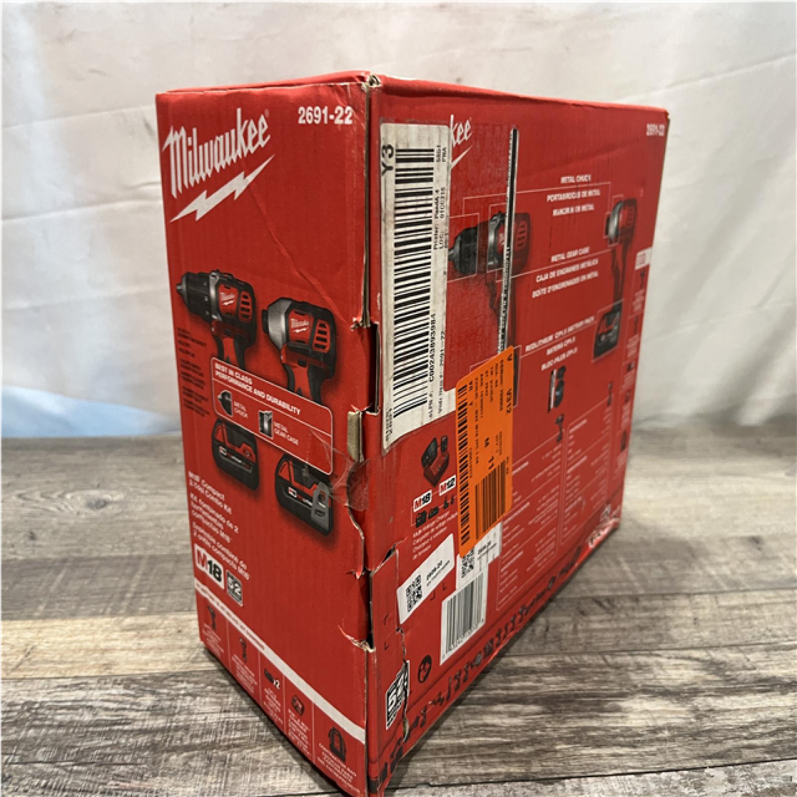 NEW - Milwaukee 18V Lithium-Ion Cordless Drill Driver/Impact Driver Combo Kit