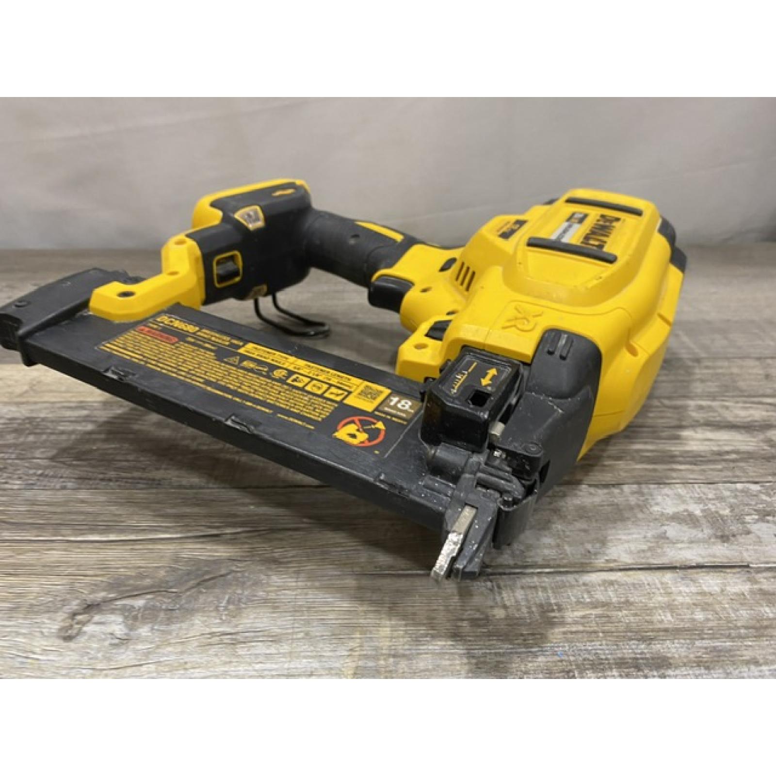 AS-IS DEWALT 20V MAX XR Lithium-Ion Electric Cordless 18-Gauge Brad Nailer (Tool Only)