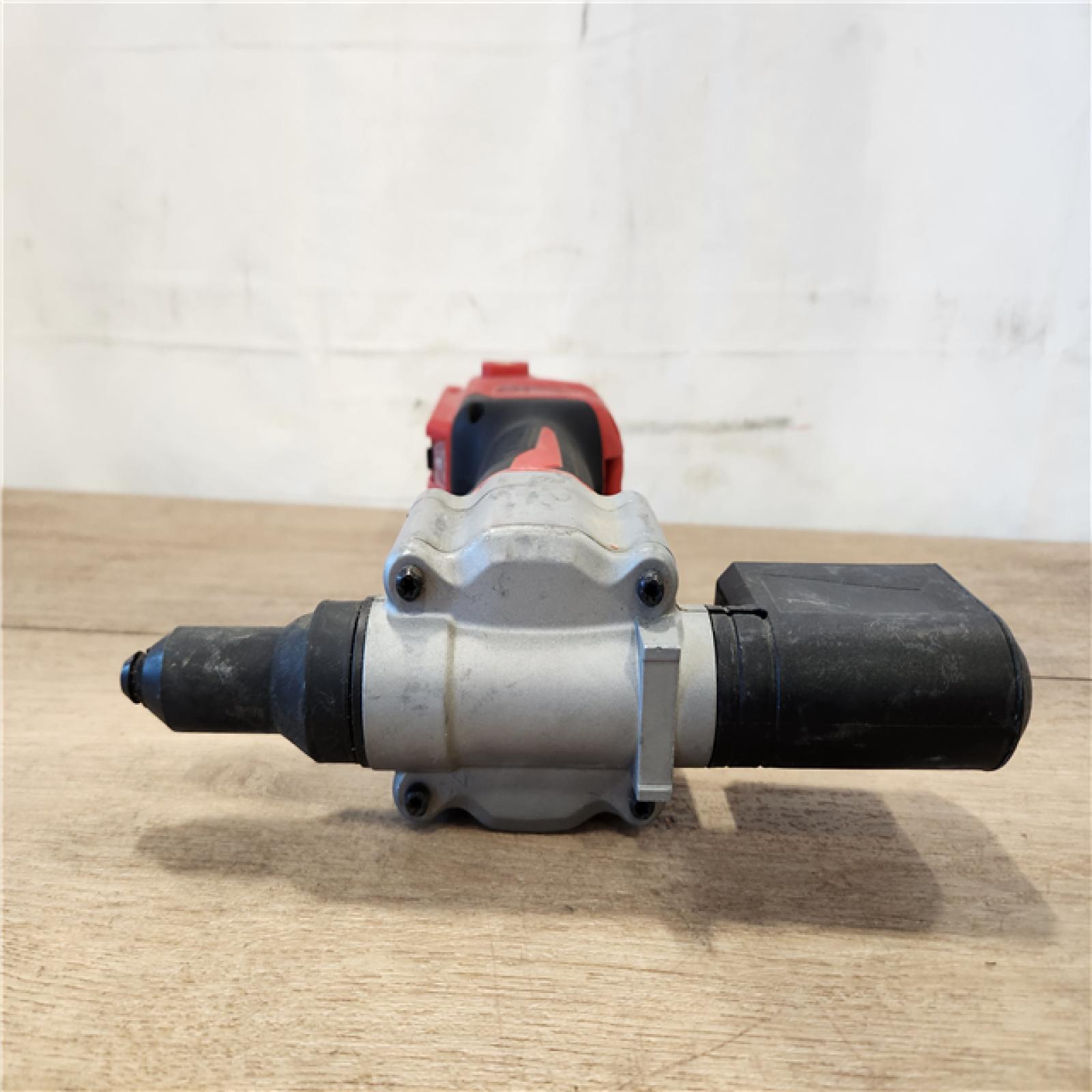 AS-IS- Milwaukee M12 Cordless Rivet Gun Bare Tool