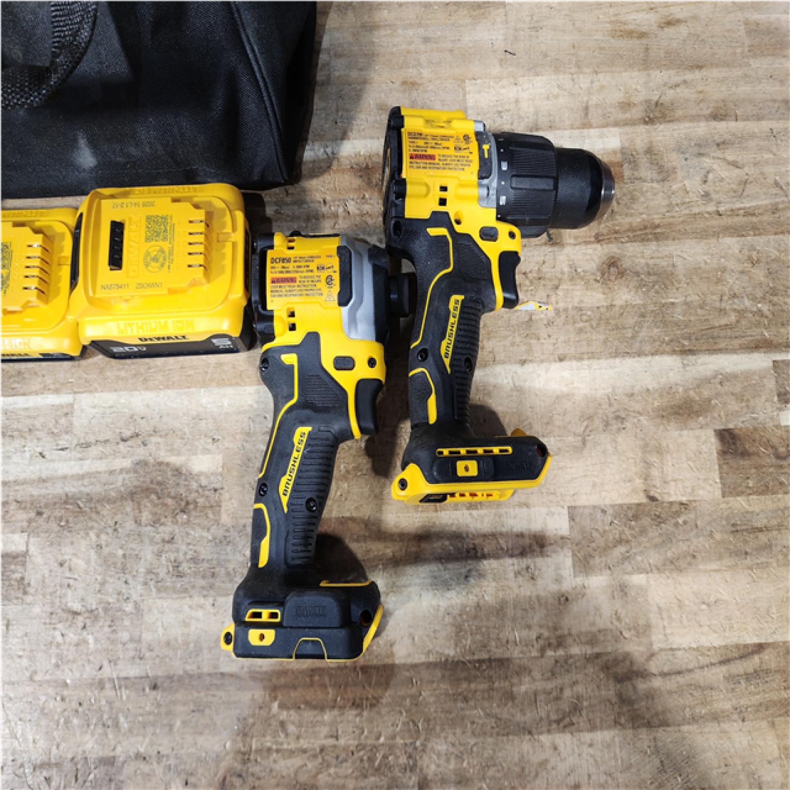HOUSTON LOCATION - AS - IS DEWALT 2 TOOL COMBO KIT W/ (2) BATTERY & CHARGER