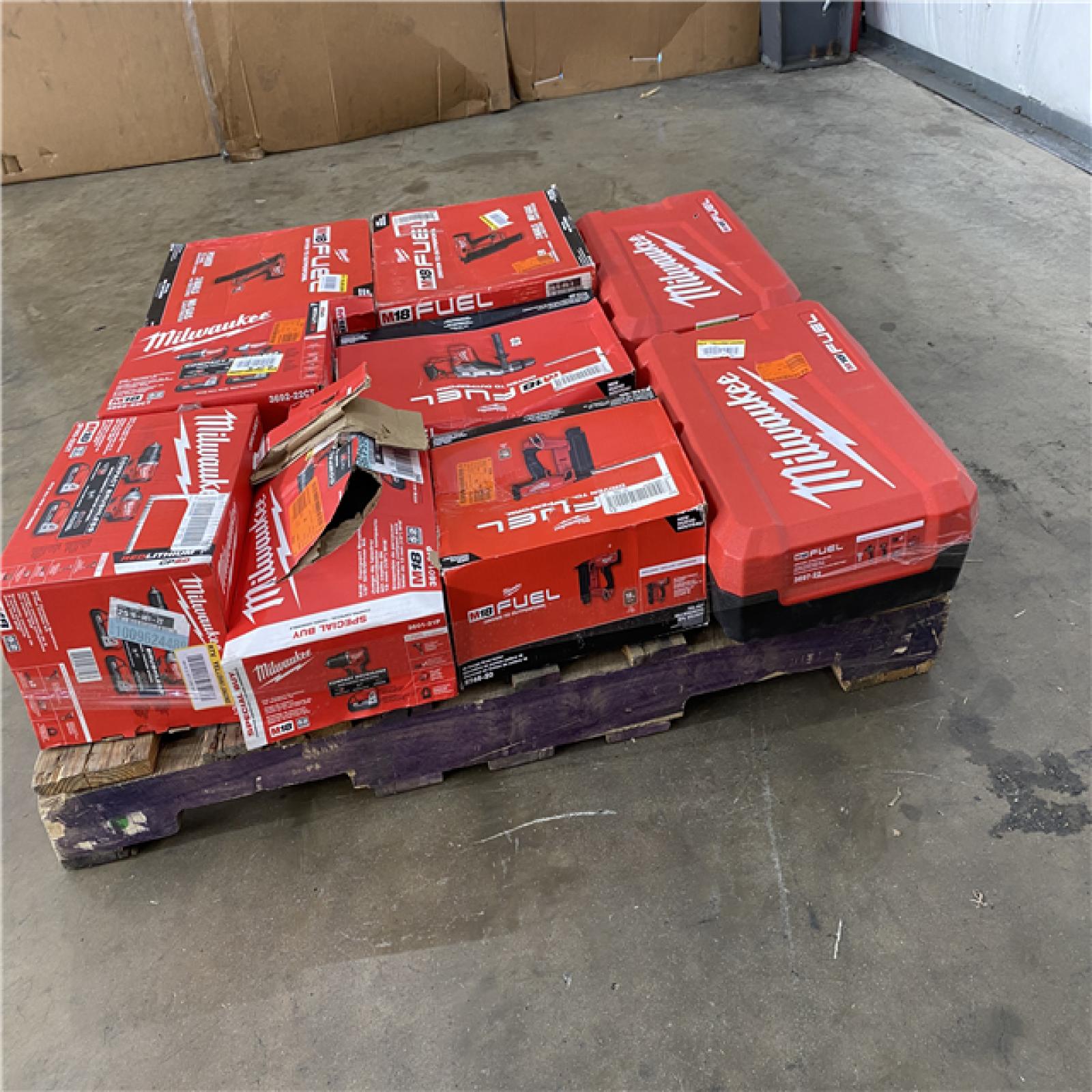 Houston Location AS IS - Tool Pallet