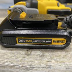 AS-IS DEWALT 20V MAX XR Cordless Brushless 3-Speed Oscillating Multi Tool Kit