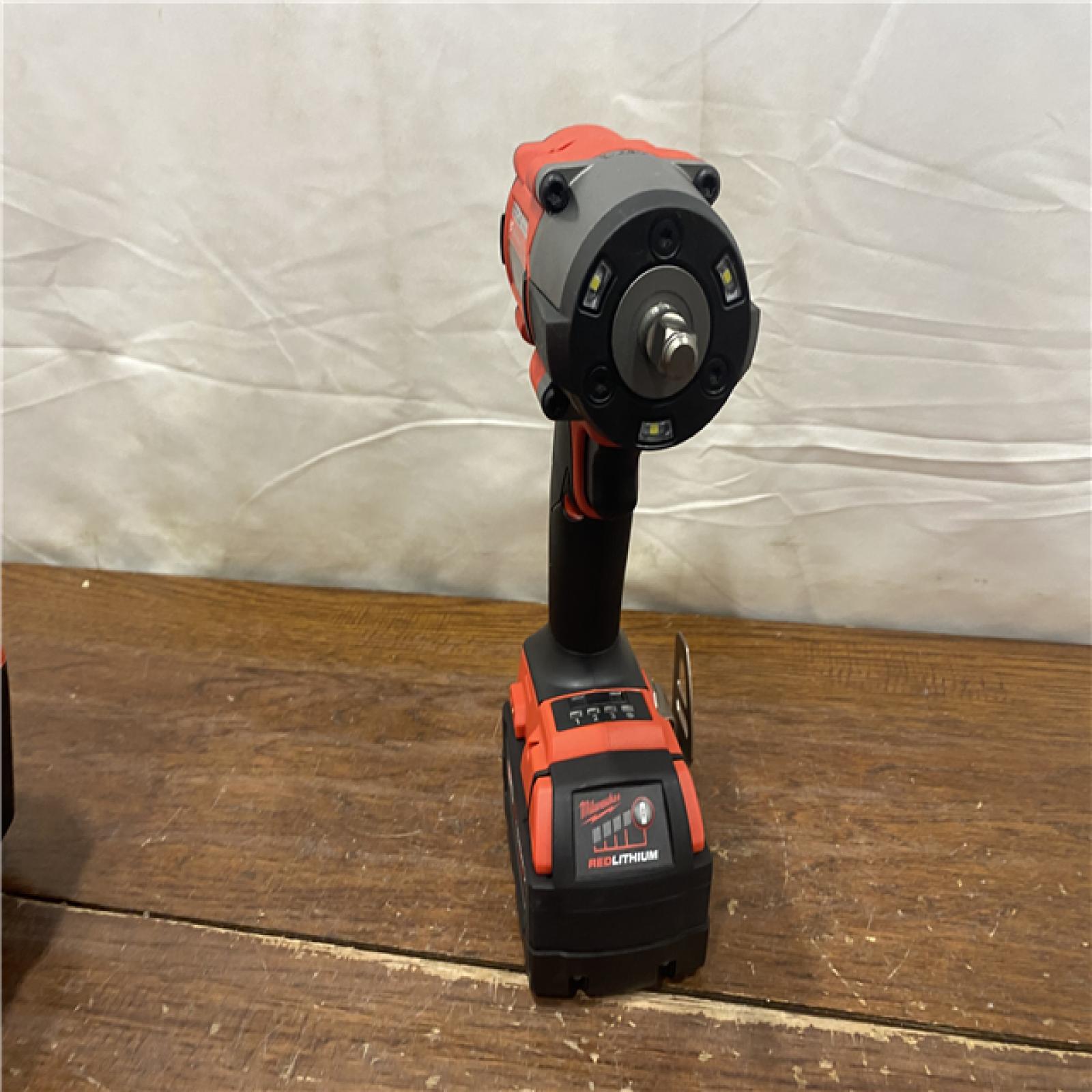 AS-IS Milwaukee 2960-22R M18 Fuel 3/8  Mid-Torque Impact Wrench