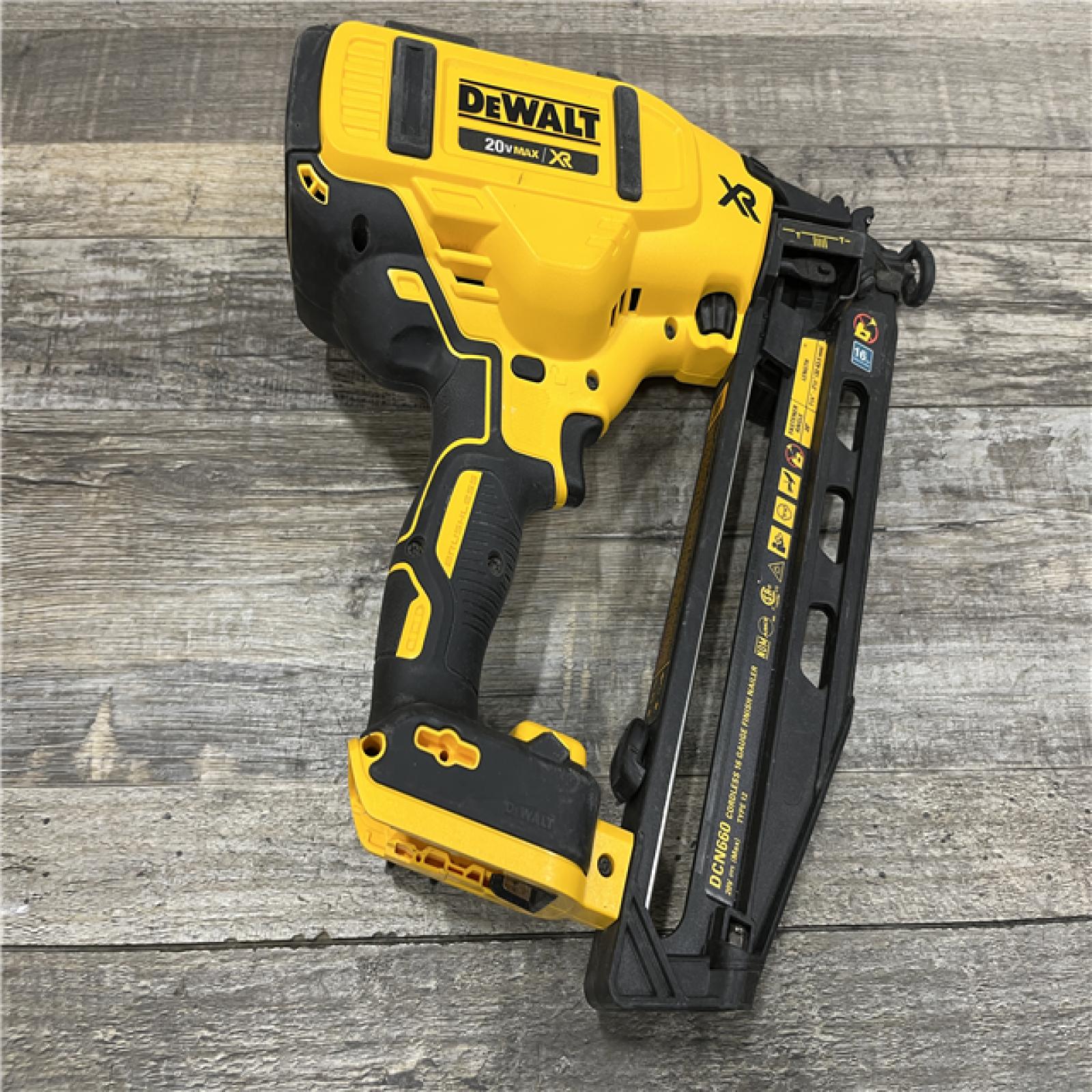 AS-IS DEWALT 20V MAX XR Lithium-Ion Electric Cordless 16-Gauge Angled Finishing Nailer (Tool Only)
