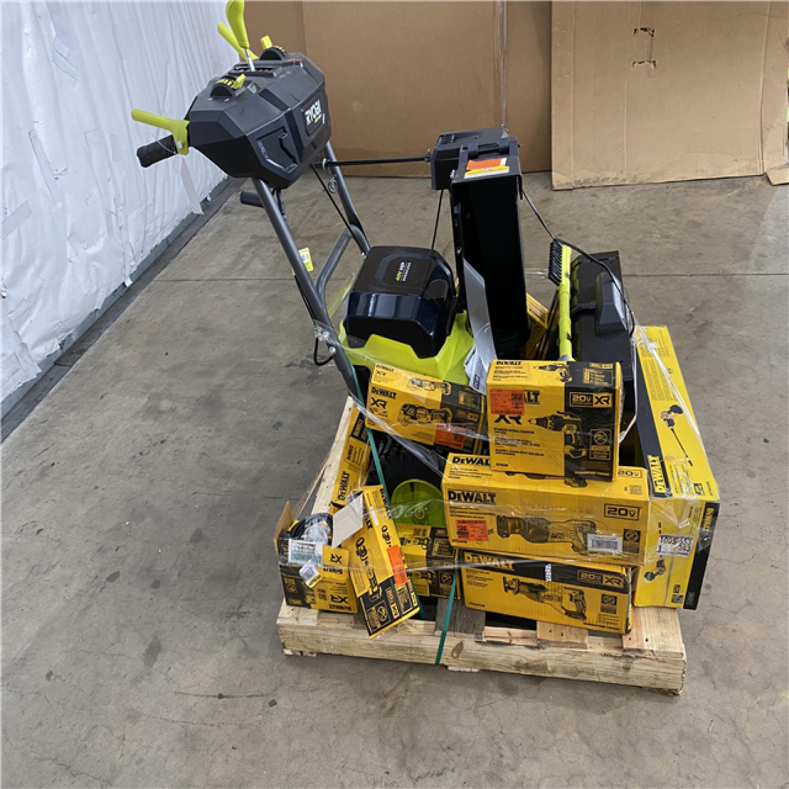 Houston Location AS IS - Tool Pallet