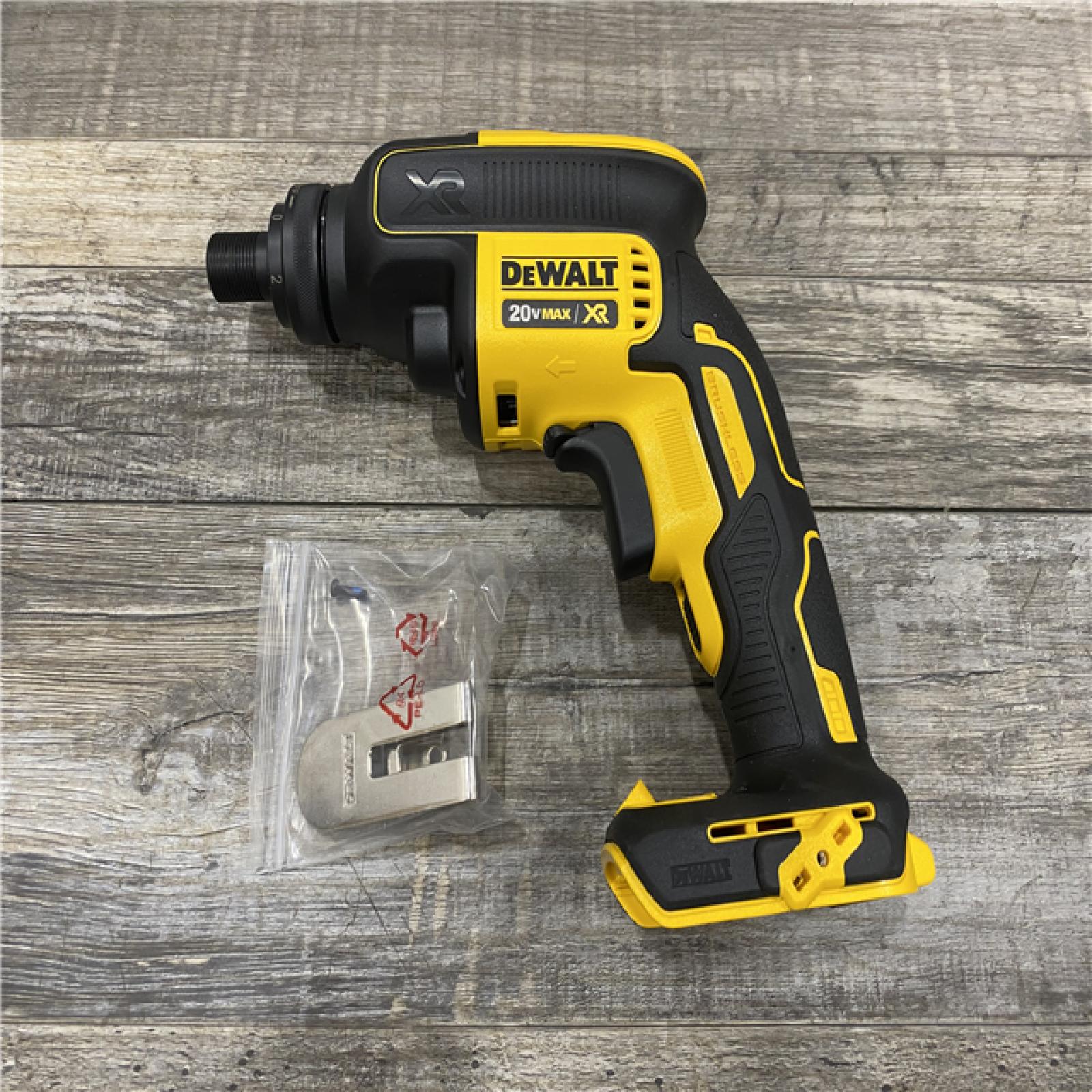 AS-IS DEWALT 20V MAX XR Cordless Brushless Drywall Screw Gun Threaded Clutch Housing (Tool Only)