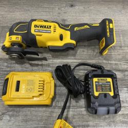 AS-IS DEWALT ATOMIC 20V MAX Cordless Brushless Oscillating Multi Tool Kit