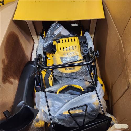 Dallas Location - As-Is Dallas Location - As-Is DEWALT 28 in. 224cc E-GOV Engine 3-in-1 Gas RWD Self-Propelled Lawn Mower