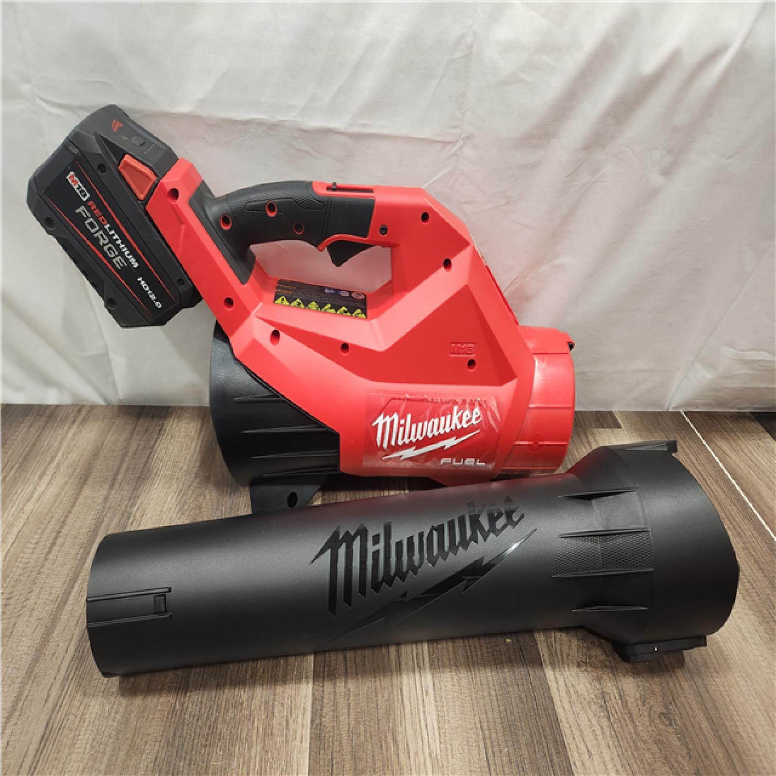 AS-IS- Milwaukee M18 FUEL Blower Kit