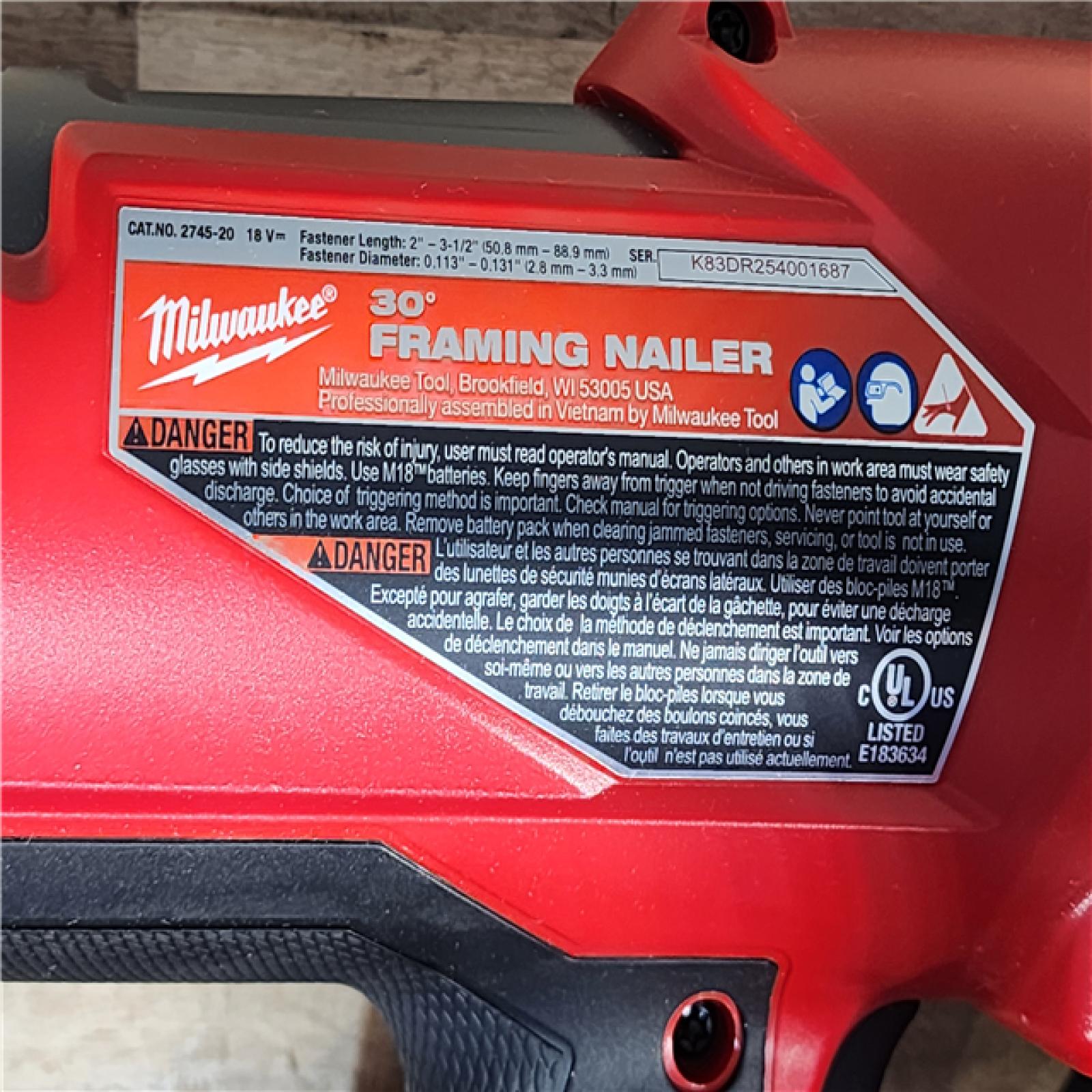 HOUSTON LOCATION - AS-IS (APPEARS LIKE NEW) Milwaukee FUEL 3-1/2 in. 18-Volt 30-Degree Lithium-Ion Brushless Cordless Framing Nailer (Tool-Only)