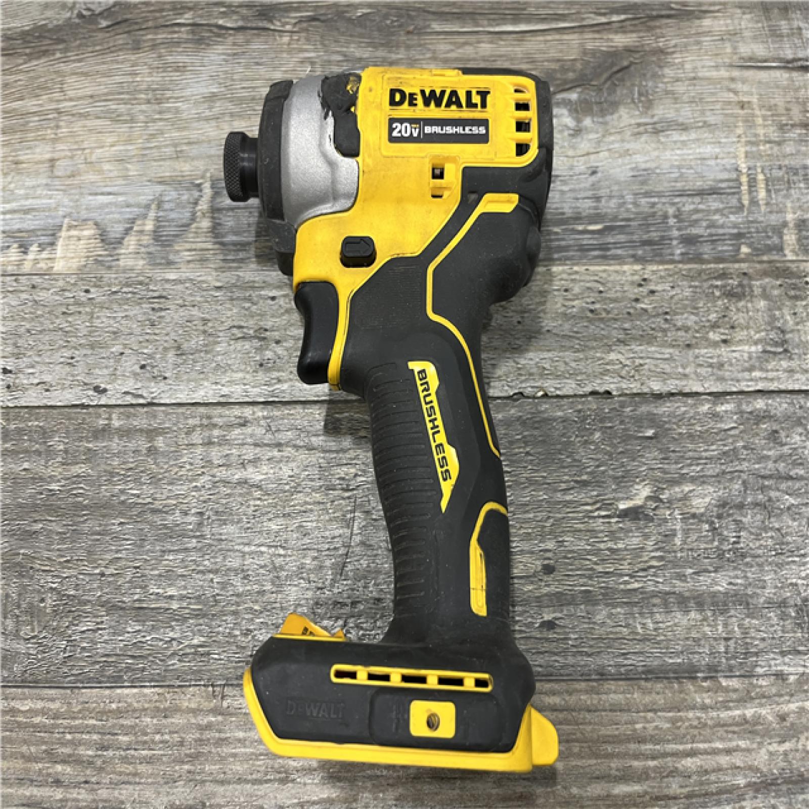 AS-IS DEWALT Atomic 20V Max Lithium-Ion Brushless Cordless Compact 1/4 in. Impact Driver Kit